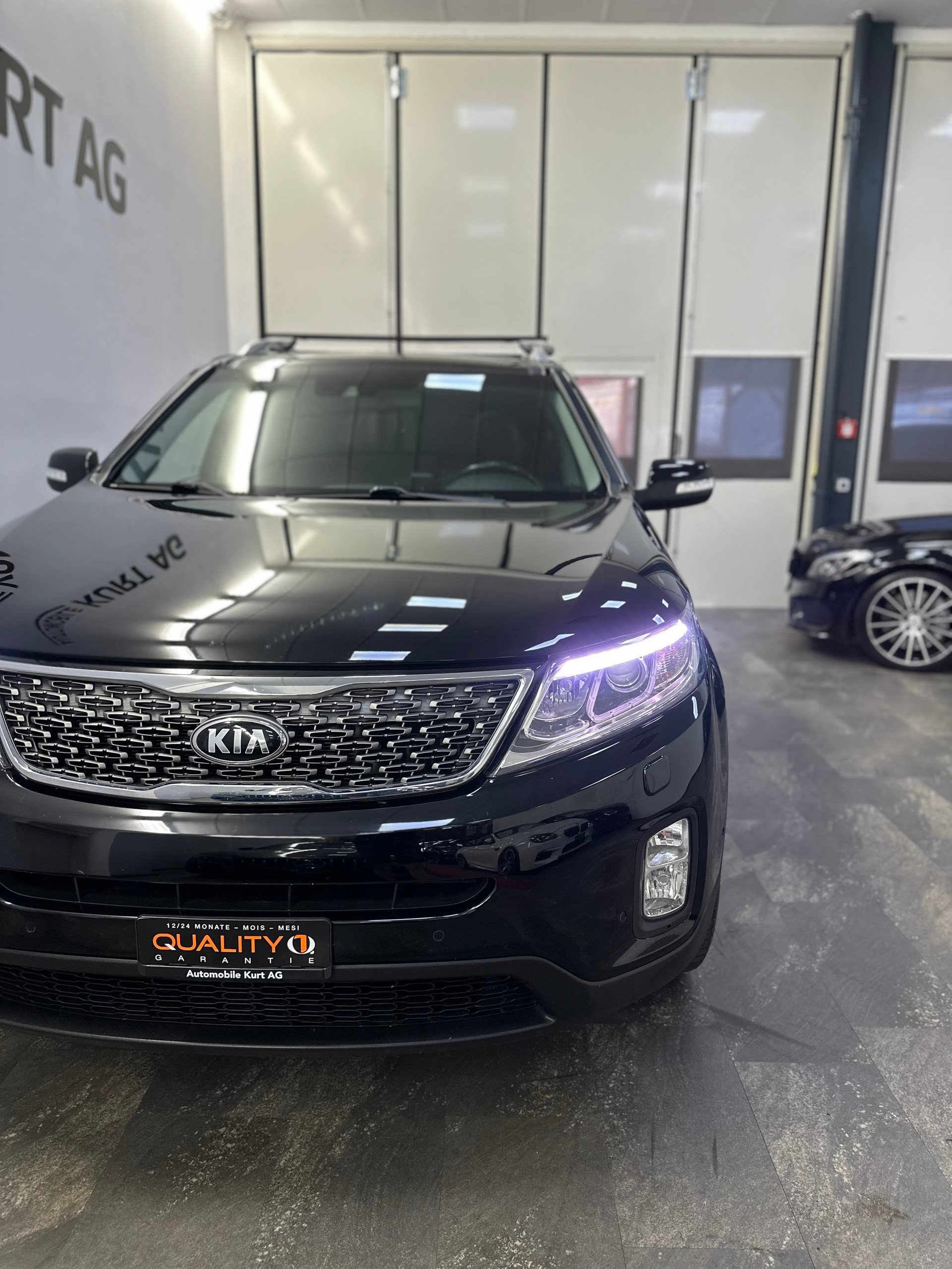KIA Sorento 2.2 CRDI Style Automatic-image-5