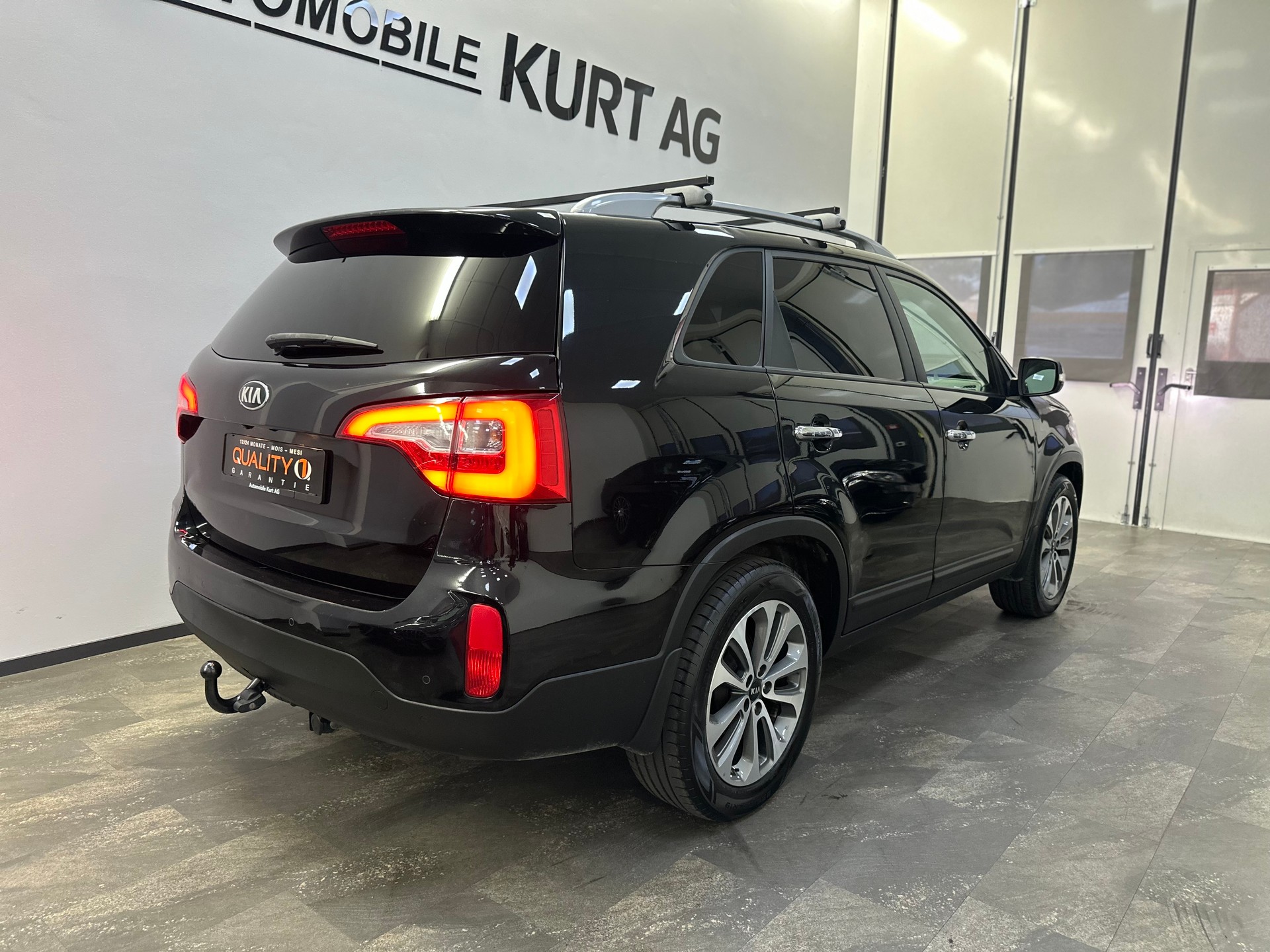 KIA Sorento 2.2 CRDI Style Automatic-image-11
