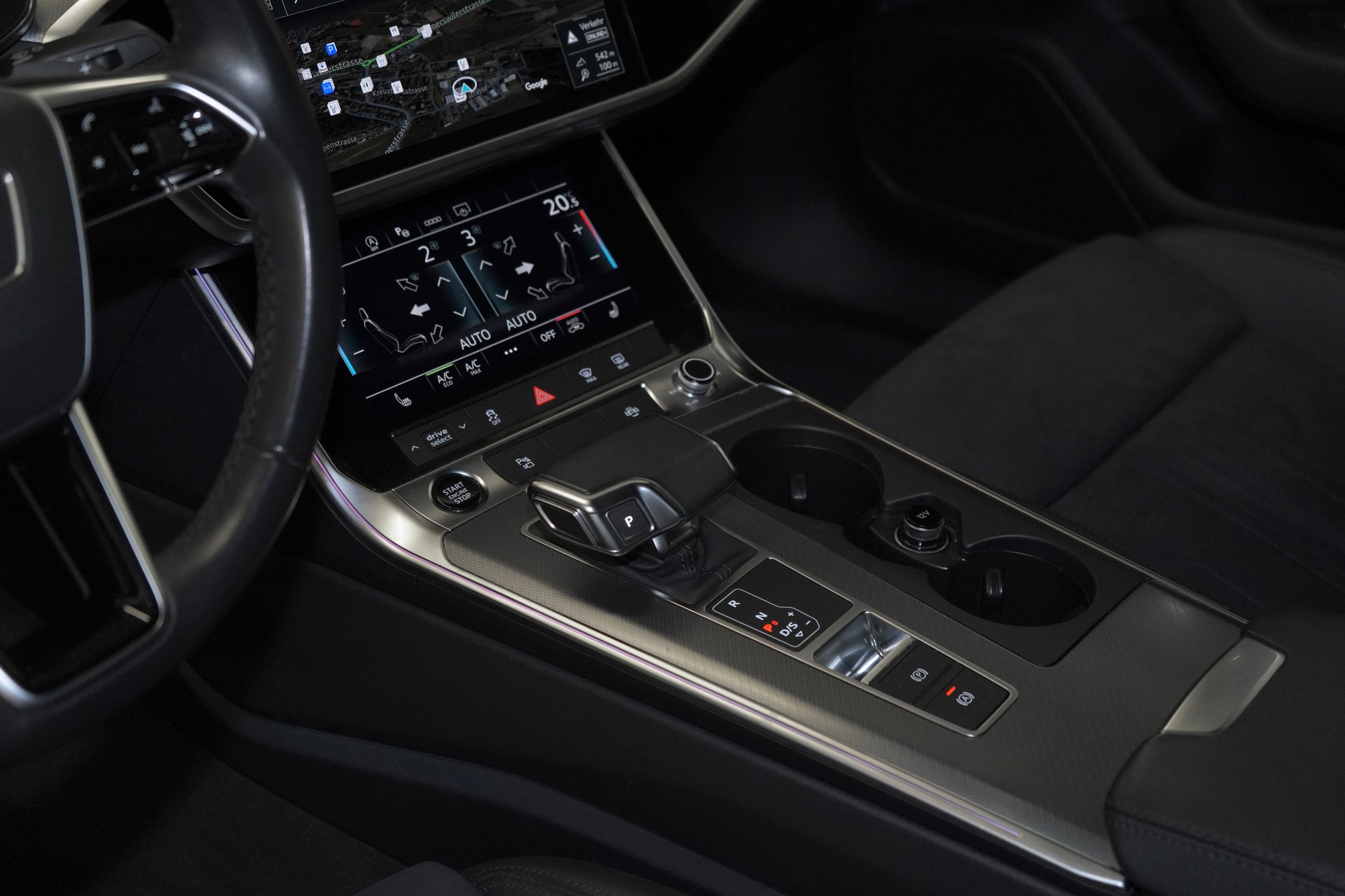 AUDI A6 Limousine 45 TFSI Sport S-tronic S-Line-image-8