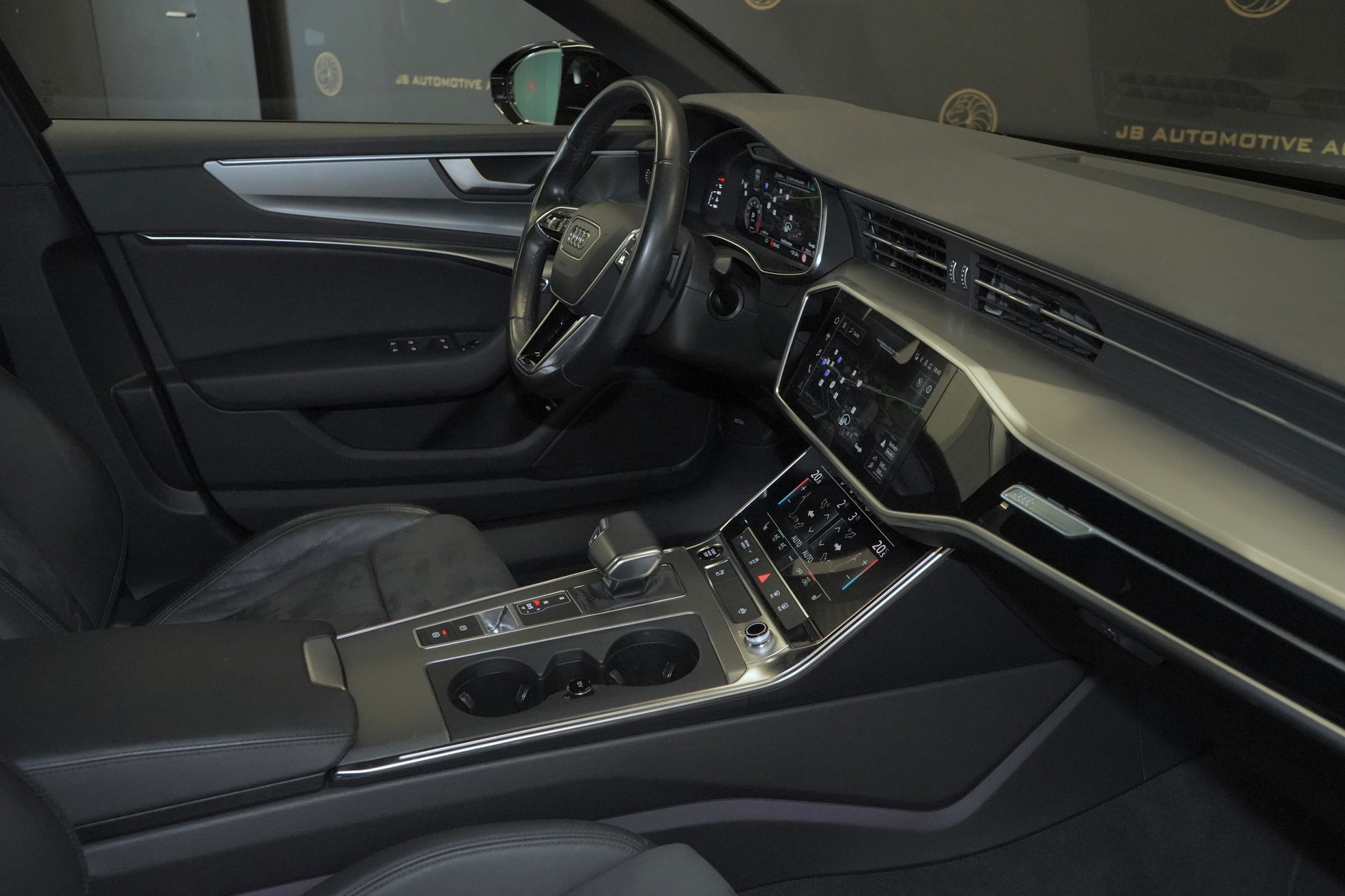 AUDI A6 Limousine 45 TFSI Sport S-tronic S-Line-image-3