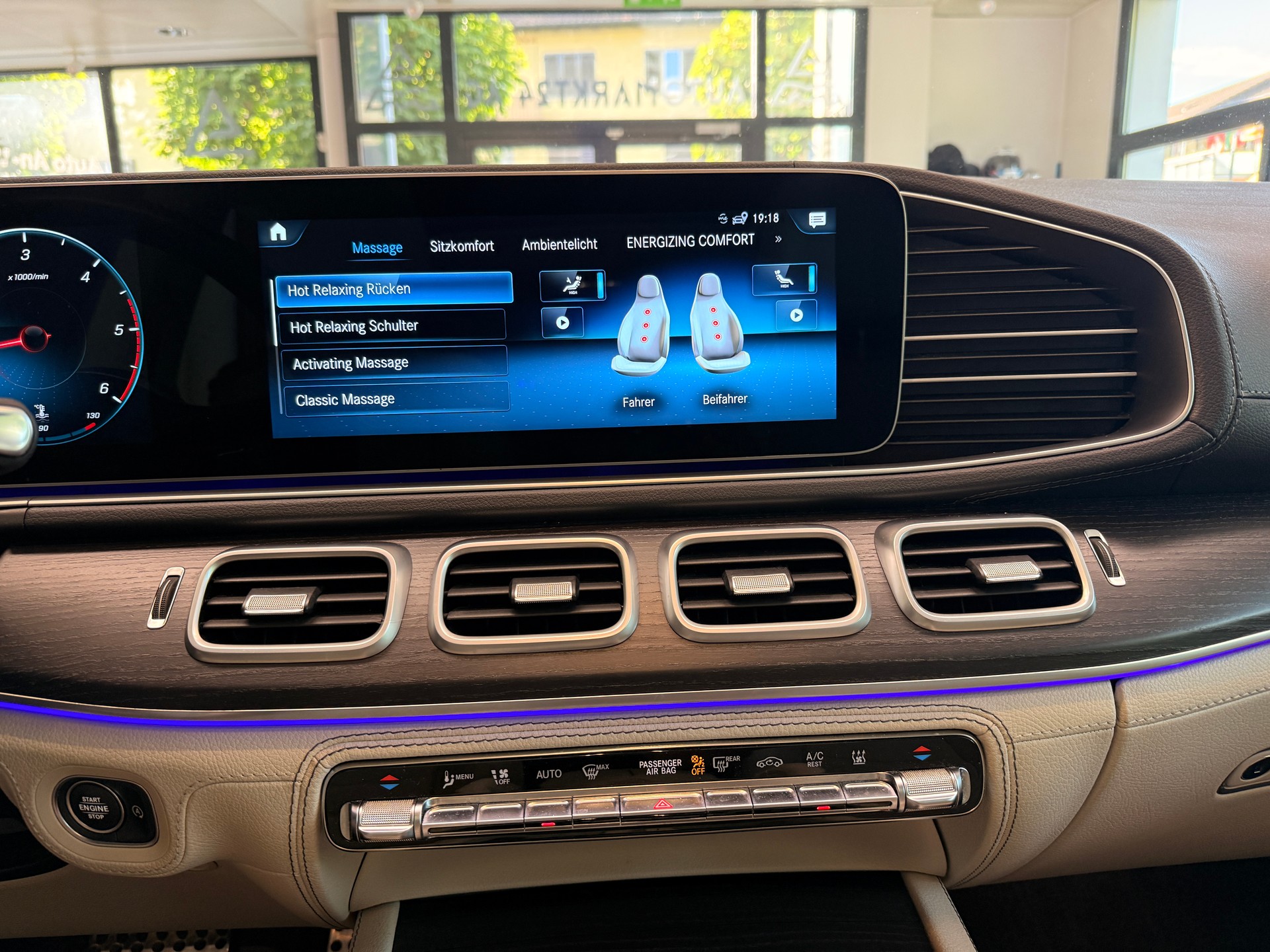 MERCEDES-BENZ GLS 400 d AMG Line 4matic-image-8