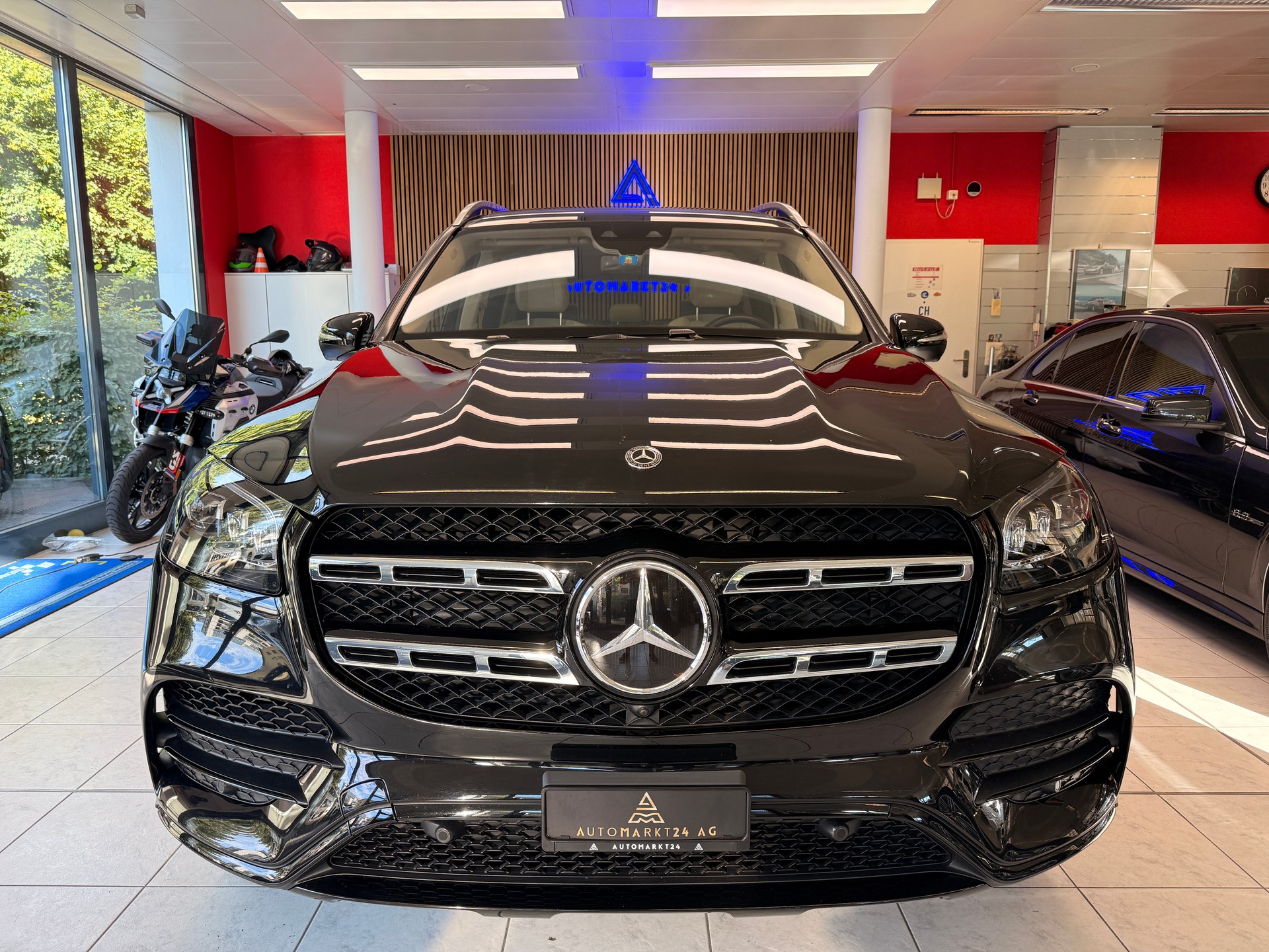 MERCEDES-BENZ GLS 400 d AMG Line 4matic-image-1