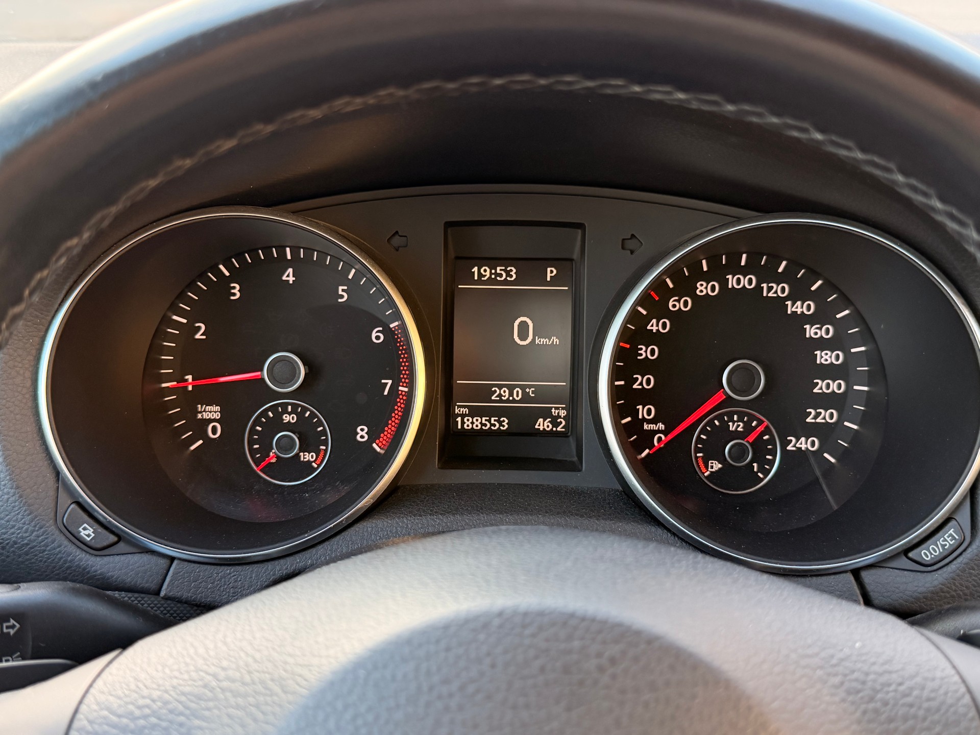 VW Golf Variant 1.4 TSI Team DSG-image-17