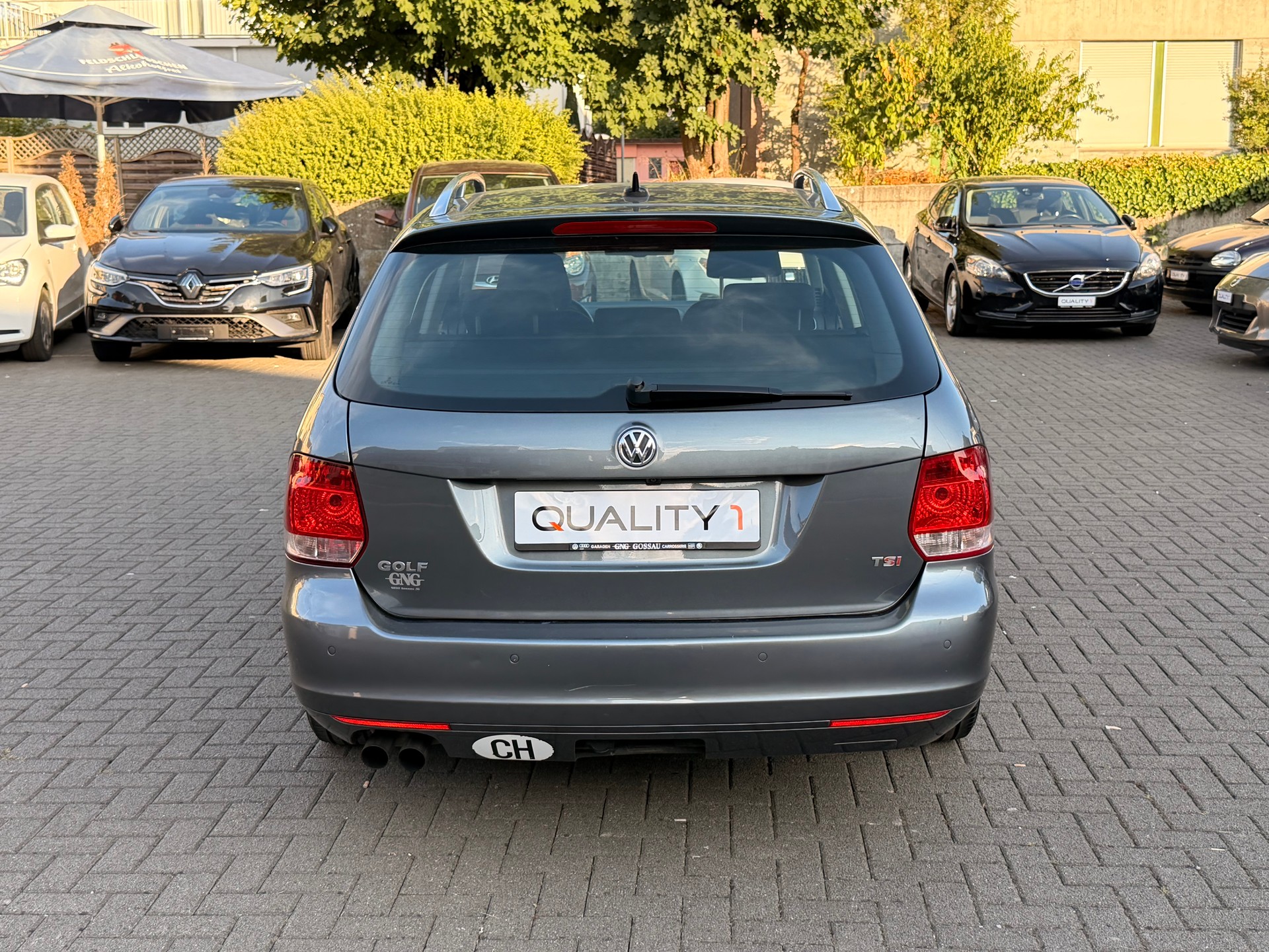 VW Golf Variant 1.4 TSI Team DSG-image-7