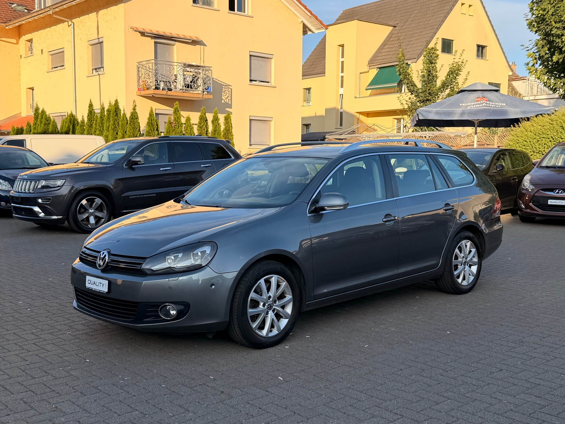 VW Golf Variant 1.4 TSI Team DSG-showroom-element-2