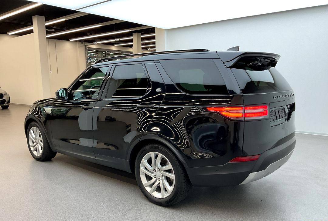 LAND ROVER Discovery 3.0 SDV6 HSE-image-1