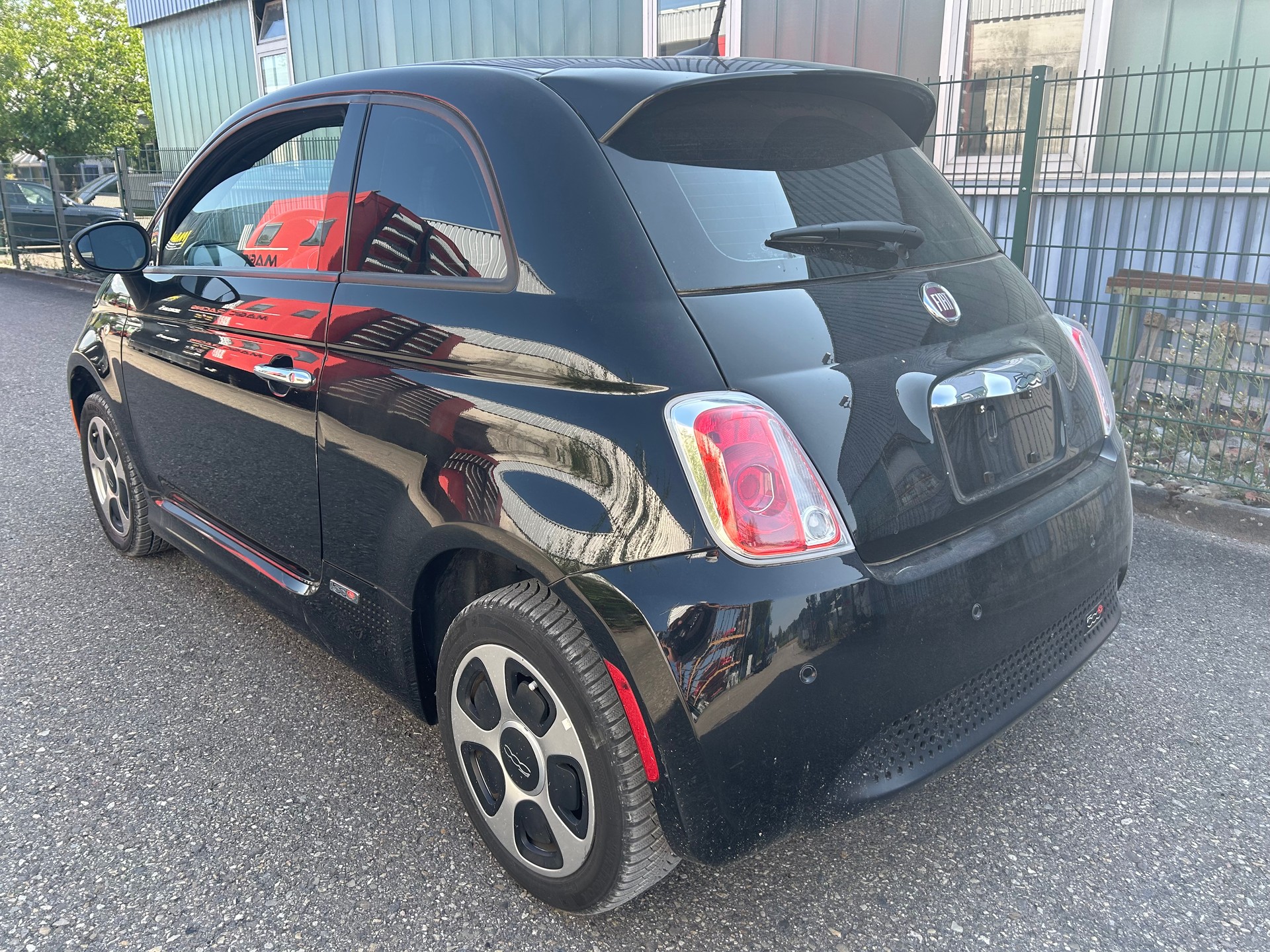 FIAT 500 electric 83 kW Passion-image-5