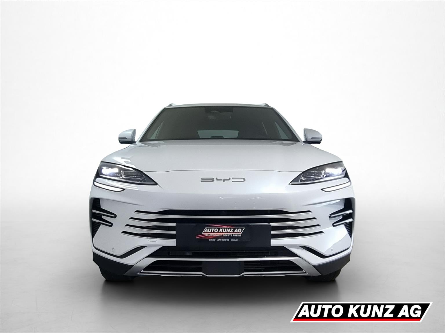 BYD Seal U DM-i Boost FWD-showroom-element-1