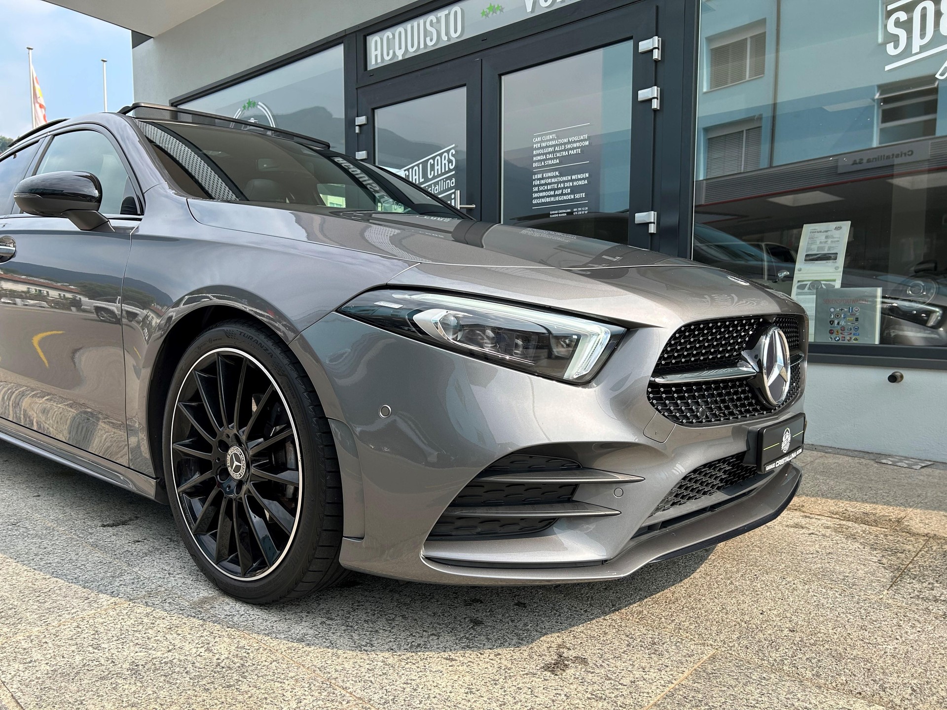 MERCEDES-BENZ A 200 AMG Line-image-7