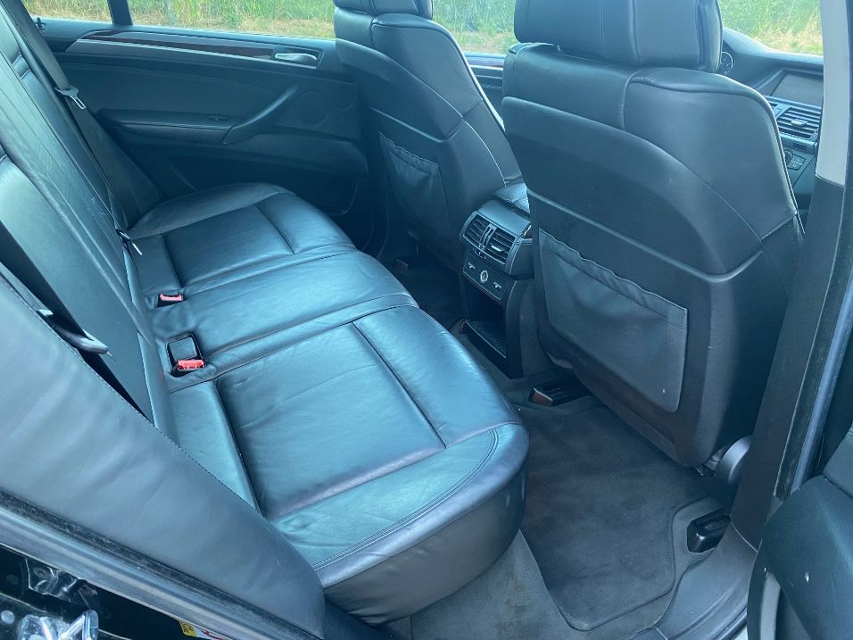 BMW X5 xDrive 48i (4.8i) Steptronic-image-8