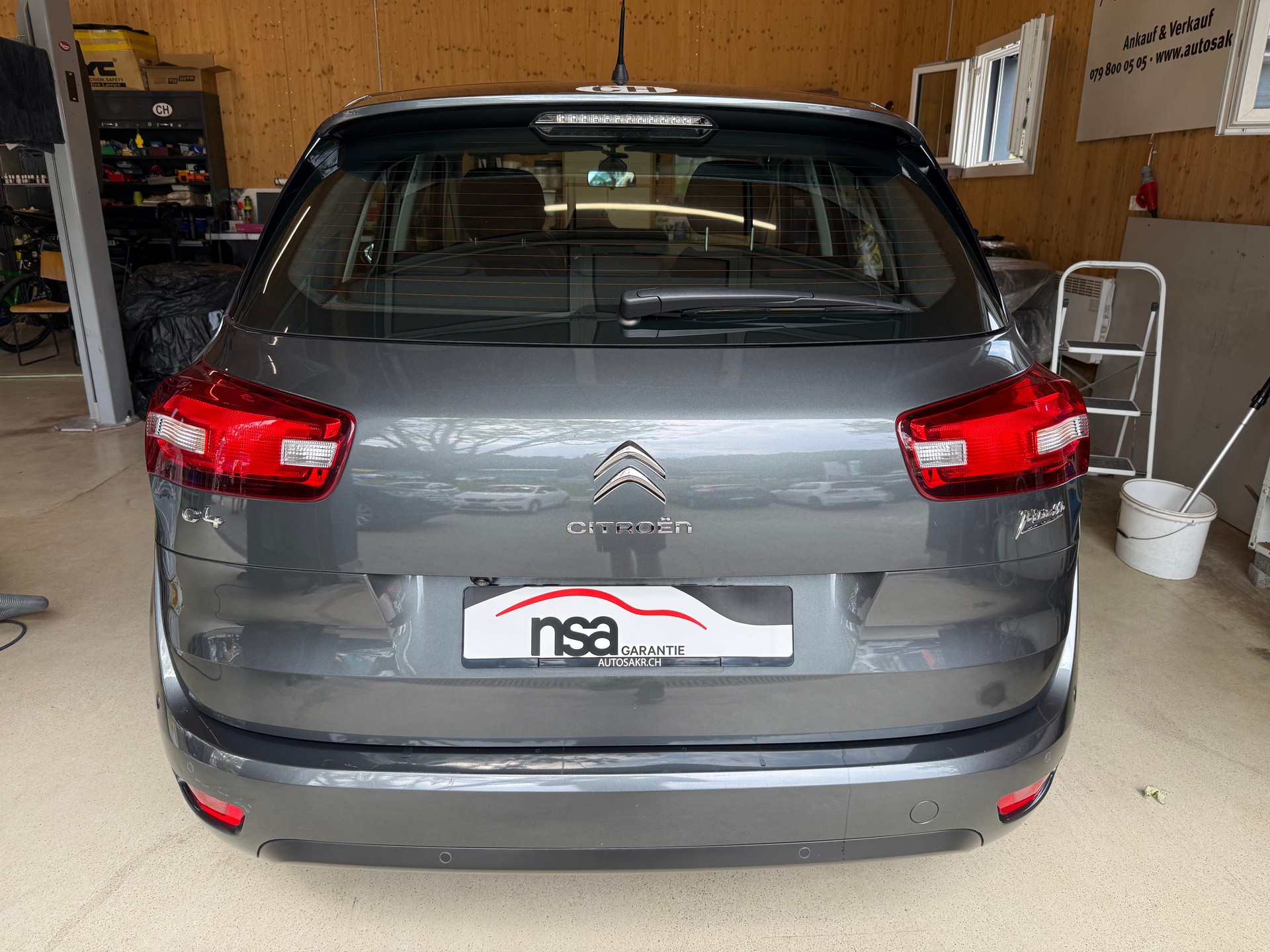 CITROEN C4 Picasso 1.6 e-HDi Intensive ETG6-image-4