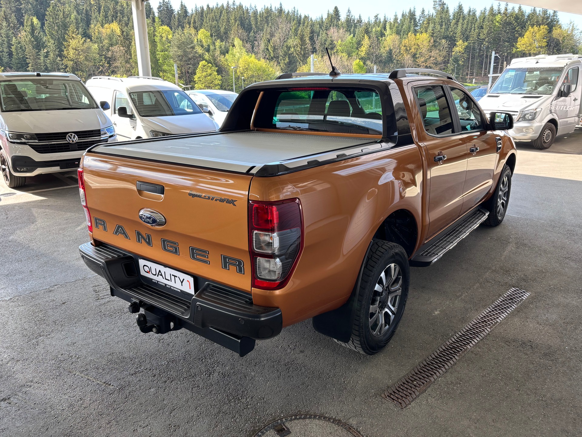 FORD Ranger Wildtrak 2.0 Eco Blue e-4WD Automat mit AHK 3500 kg-showroom-element-3