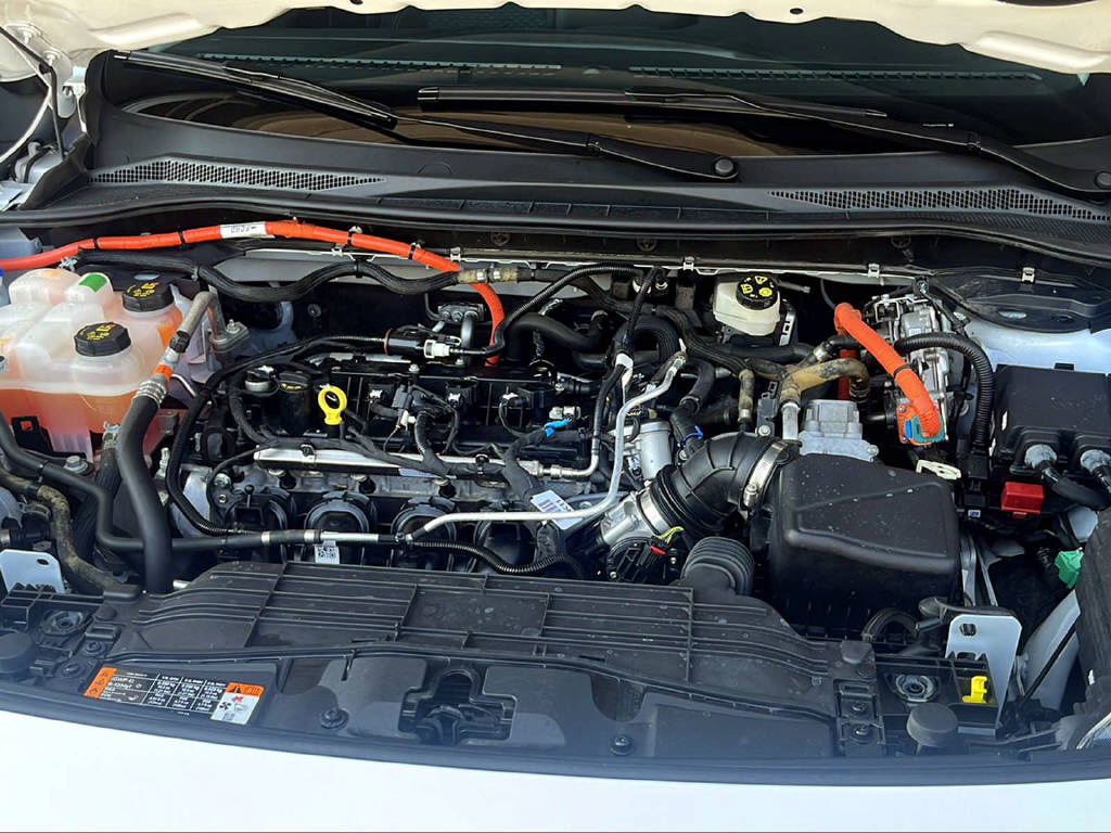 FORD Kuga 2.5 Hybrid Cool & Connect 4x4 mit Anhängerkupplung 1500kg-image-21
