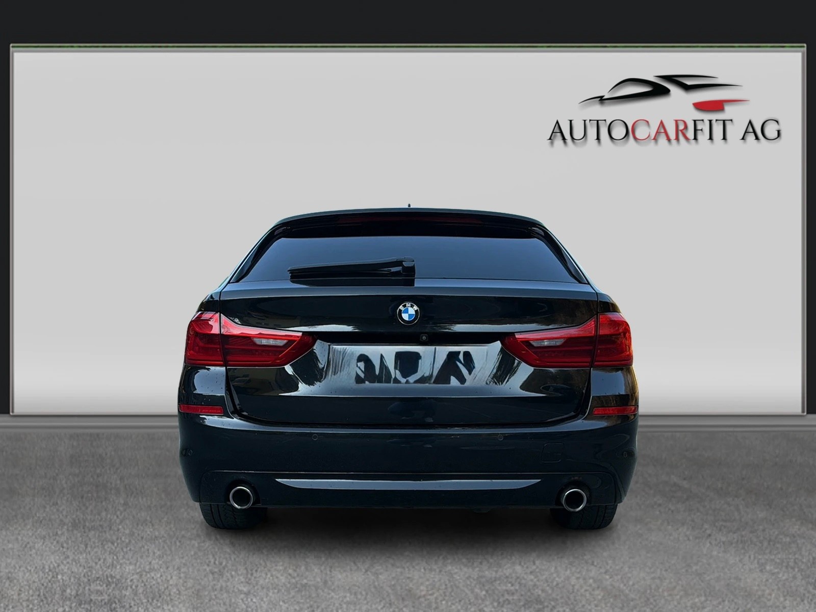 BMW 530d xDrive Touring Steptronic-image-4