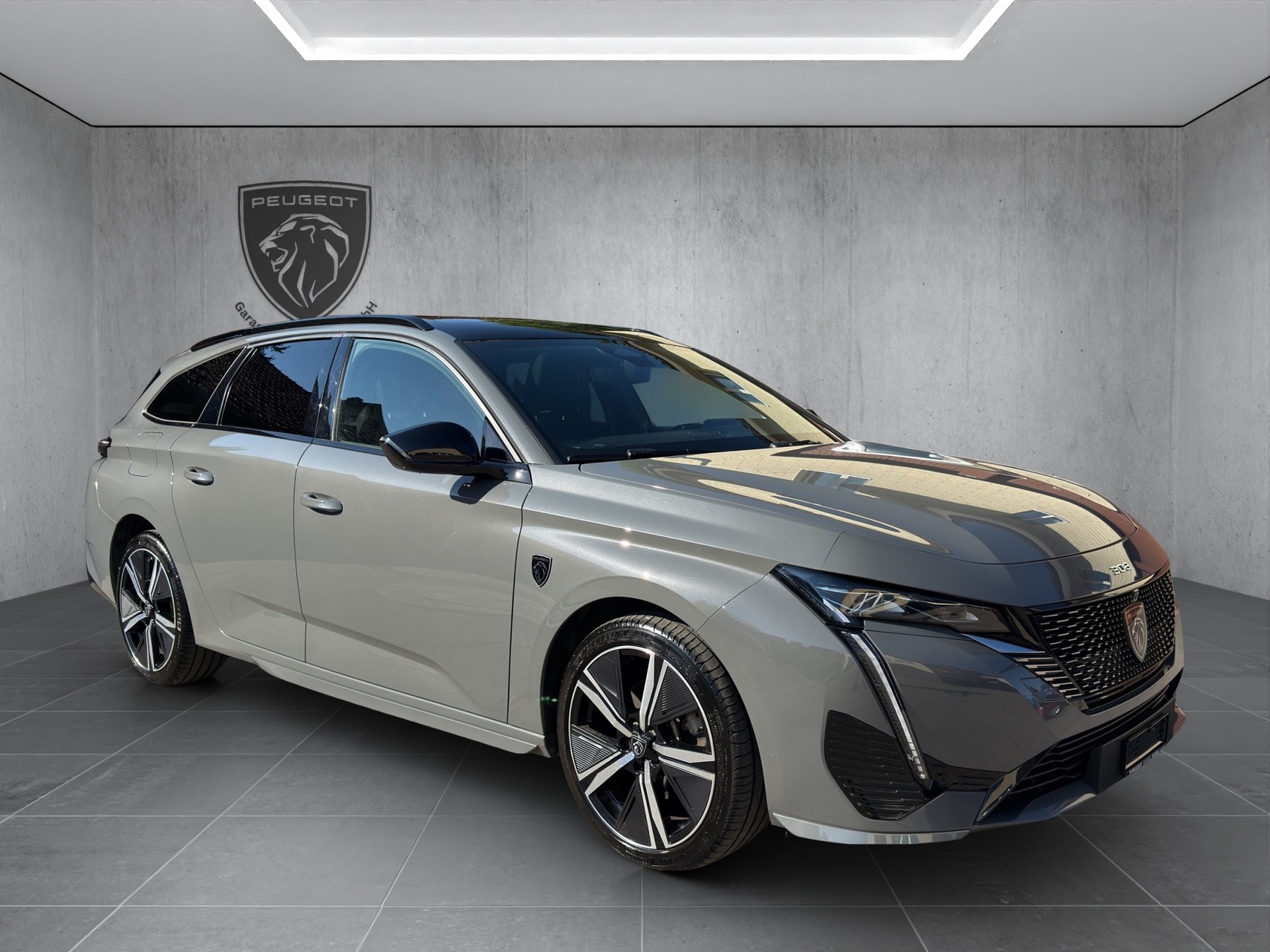 PEUGEOT 308 SW 1.2 PureTech GT-showroom-element-2