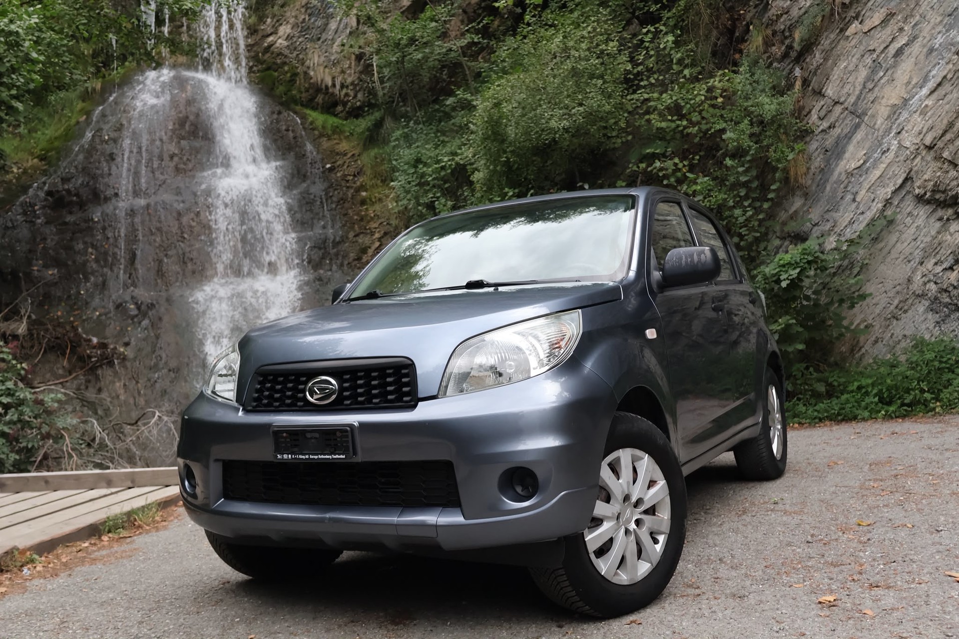 DAIHATSU Terios 1.5 16V 4Seasons 4WD Automatic-showroom-element-3