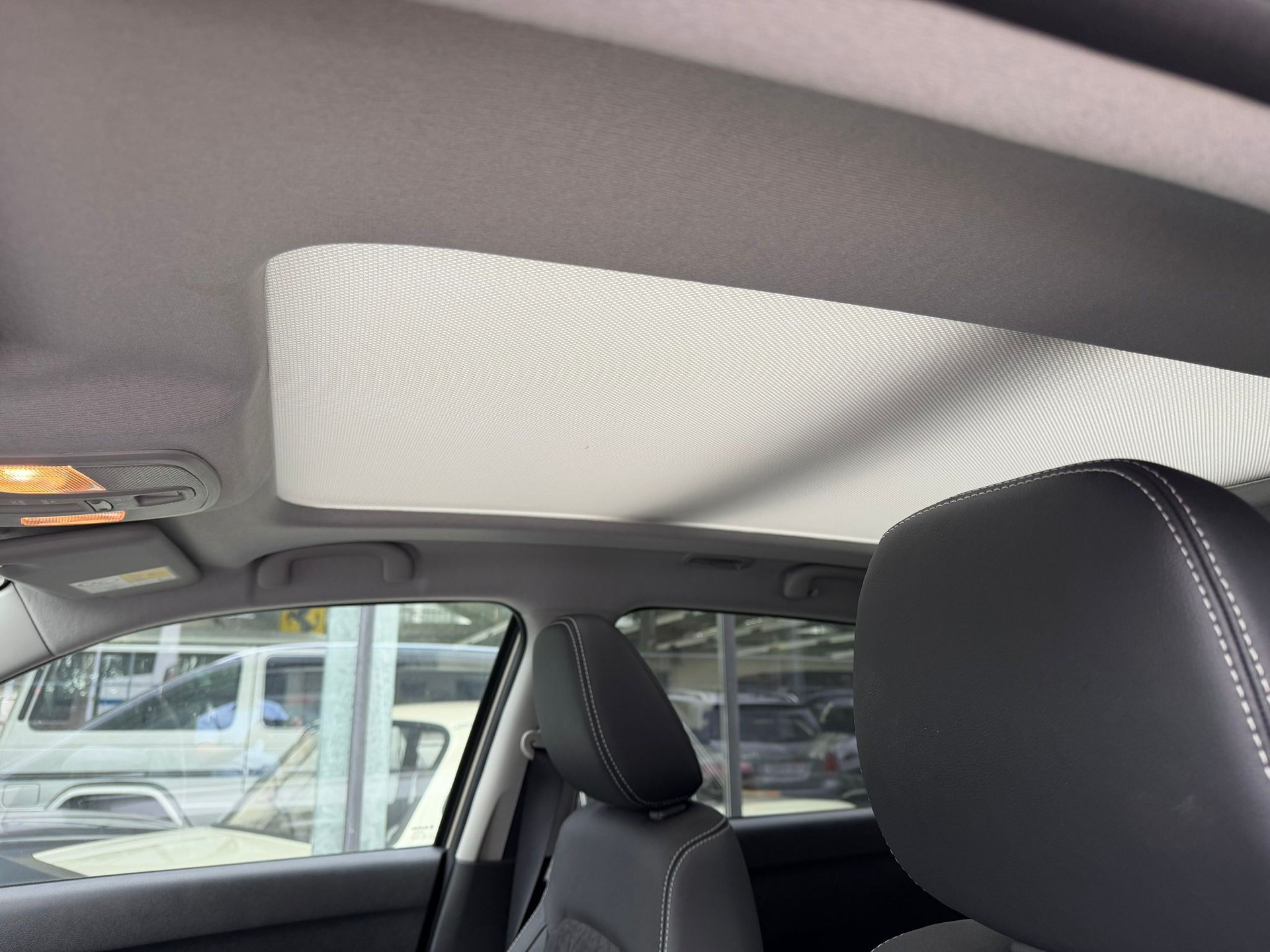 SUZUKI Vitara 1.5 Hybrid Edition 35 4x4 AGS-image-8