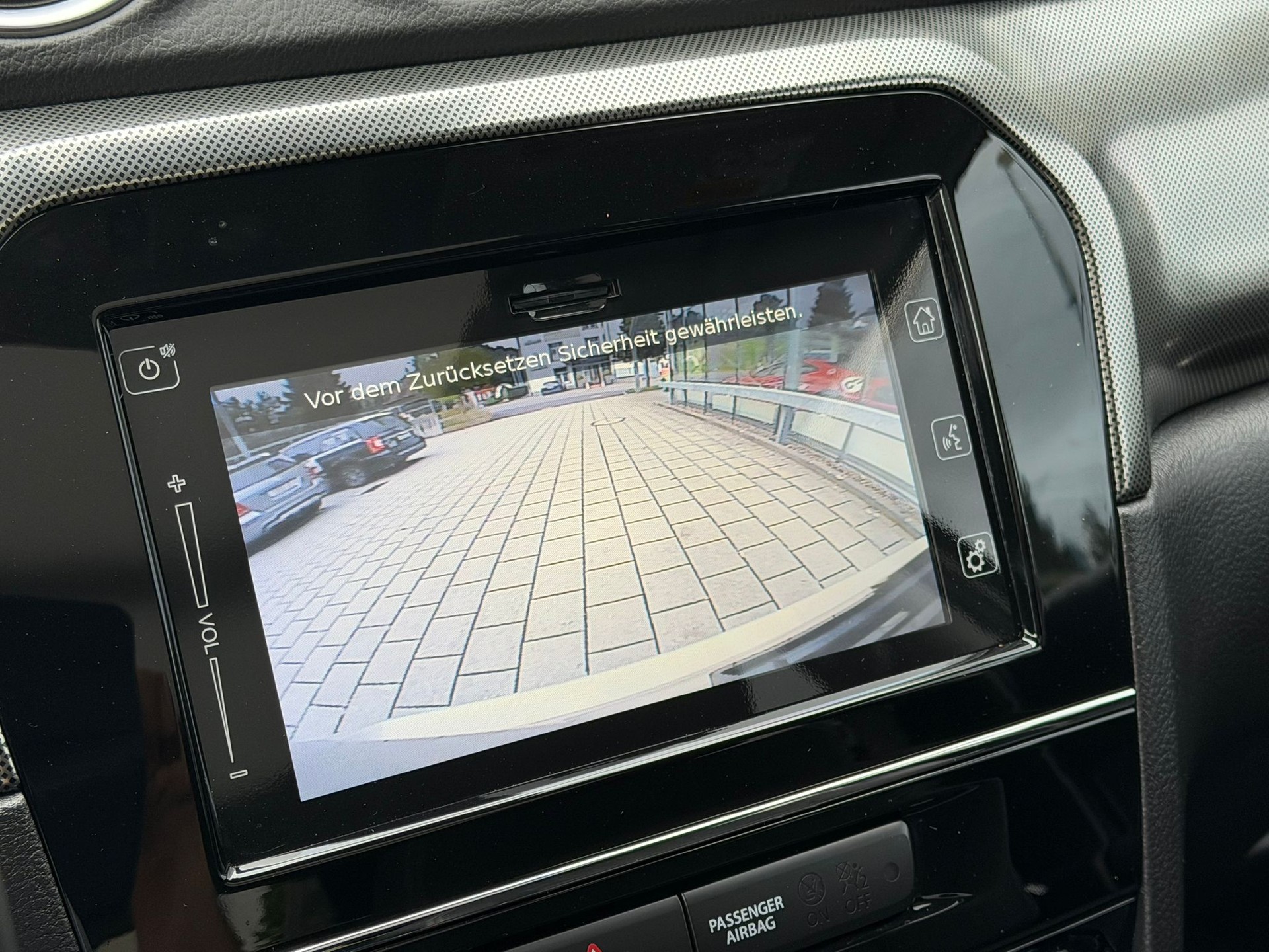 SUZUKI Vitara 1.5 Hybrid Edition 35 4x4 AGS-image-14