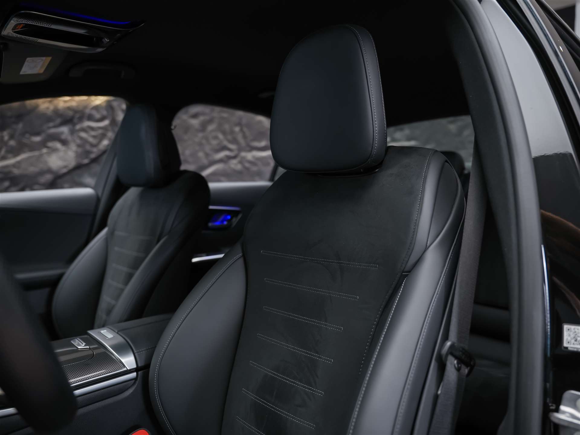 MERCEDES-BENZ C 300 d AMG Line *20" Felgen*Abstandsregler*AHK*-image-10