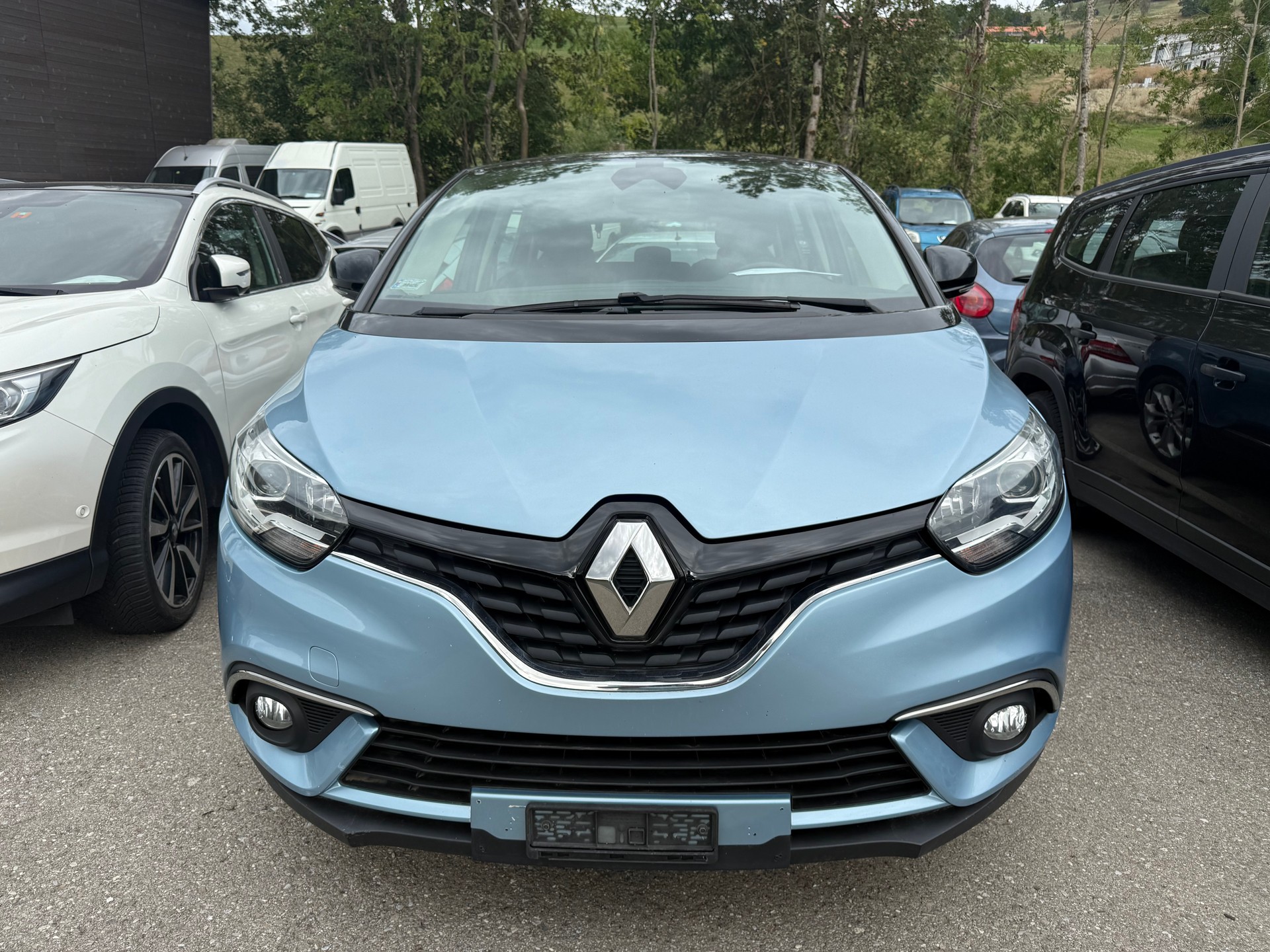 RENAULT Scénic 1.2 16V Turbo Bose-image-1