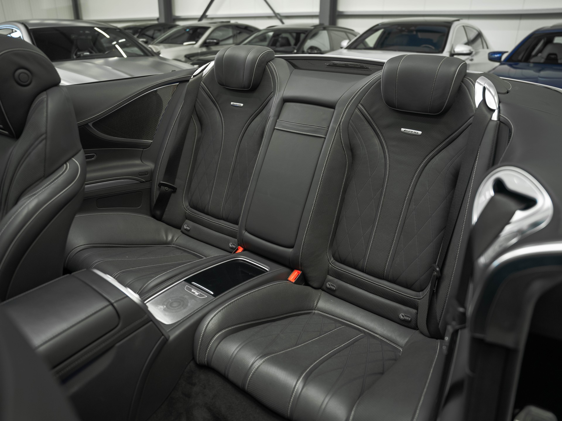 MERCEDES-BENZ S 63 AMG Cabriolet 4Matic Speedshift MCT-image-11