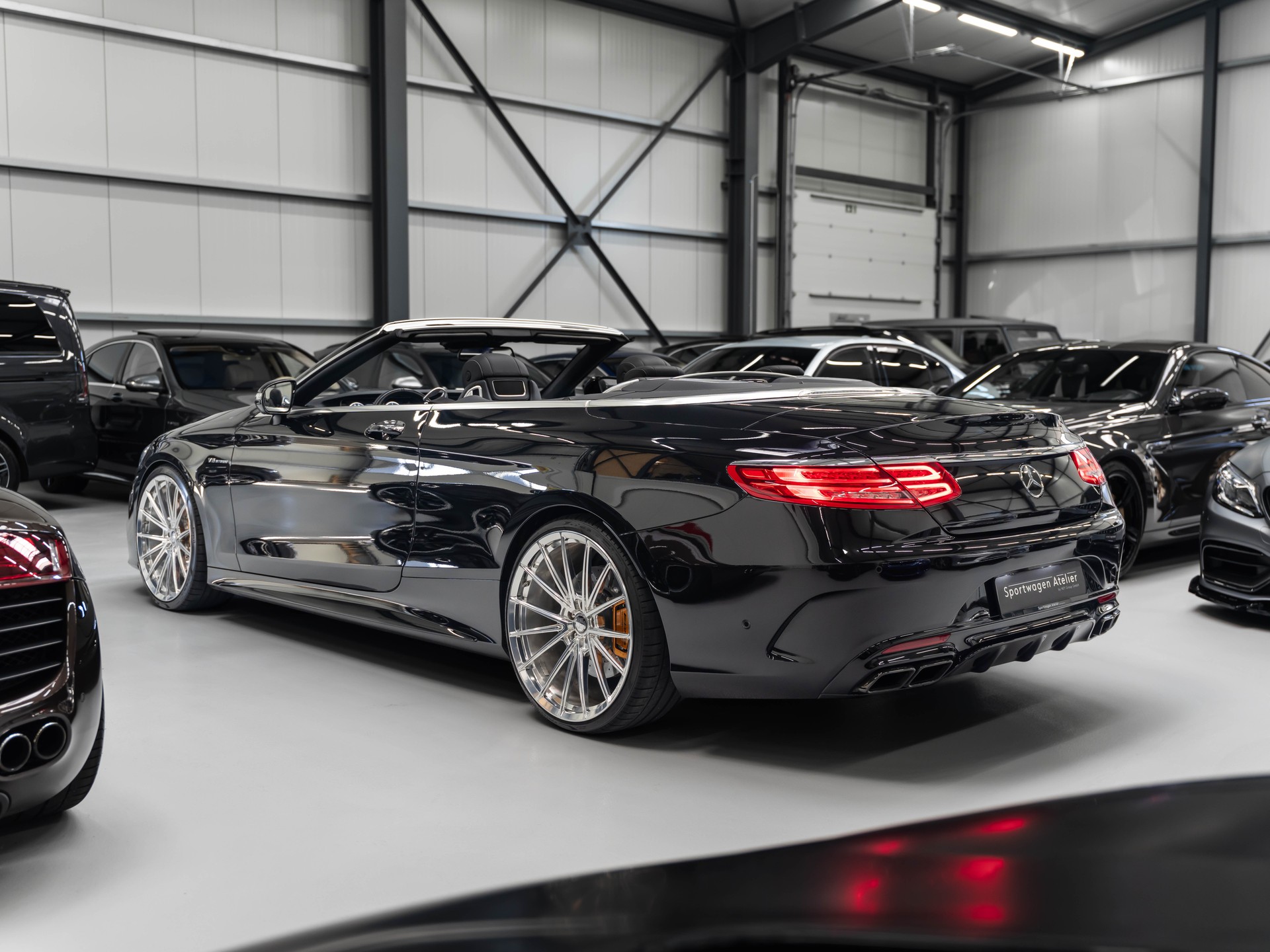 MERCEDES-BENZ S 63 AMG Cabriolet 4Matic Speedshift MCT-showroom-element-2
