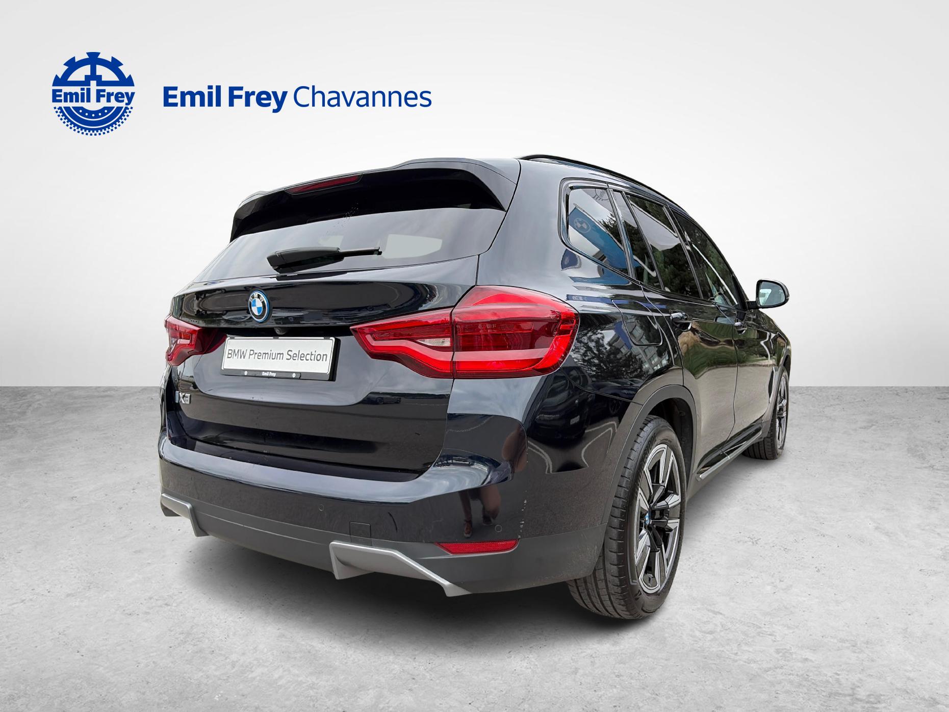 BMW iX3 E-Motor-showroom-element-3