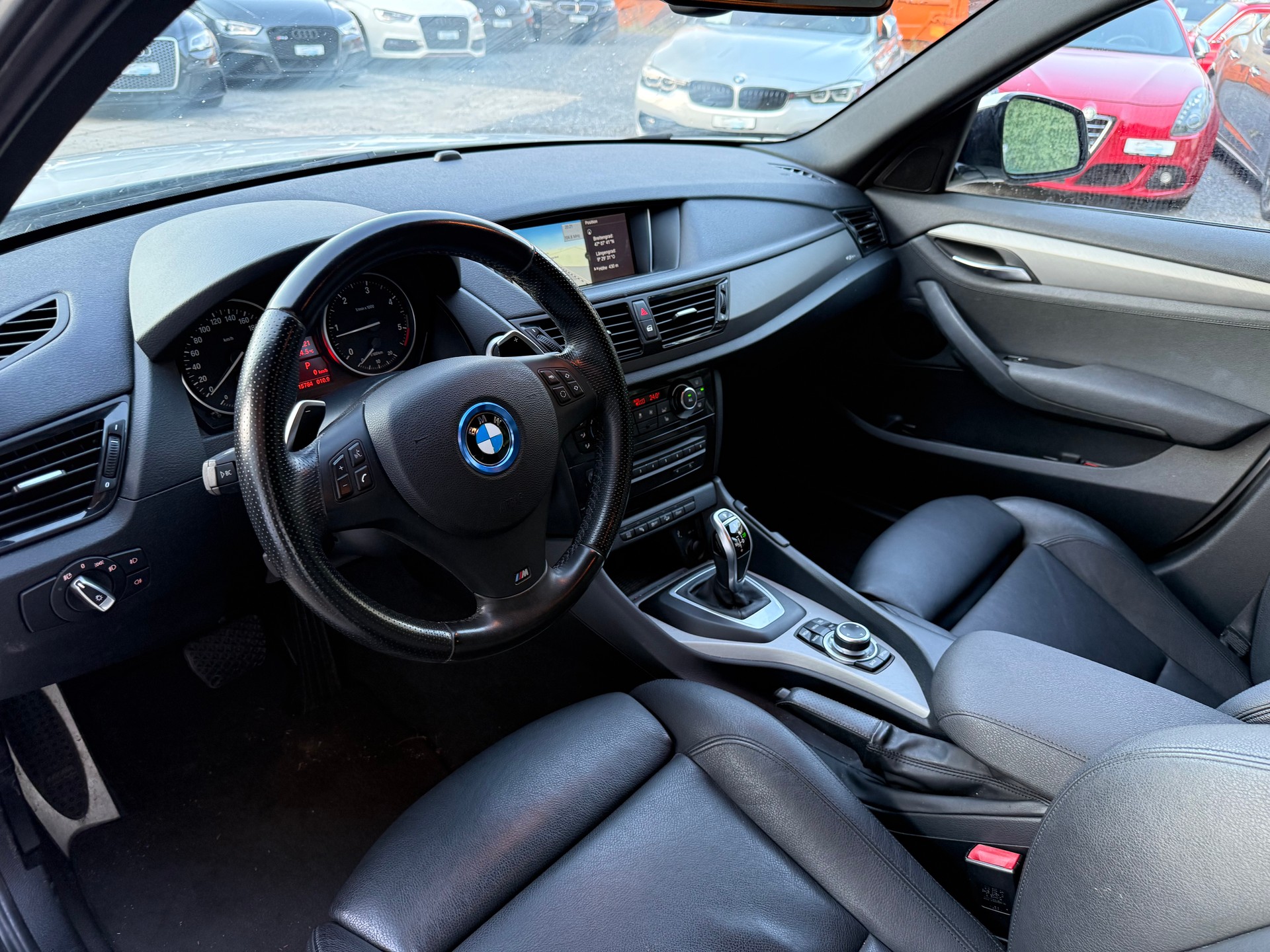 BMW X1 xDrive 25d Sport Line Steptronic-image-17