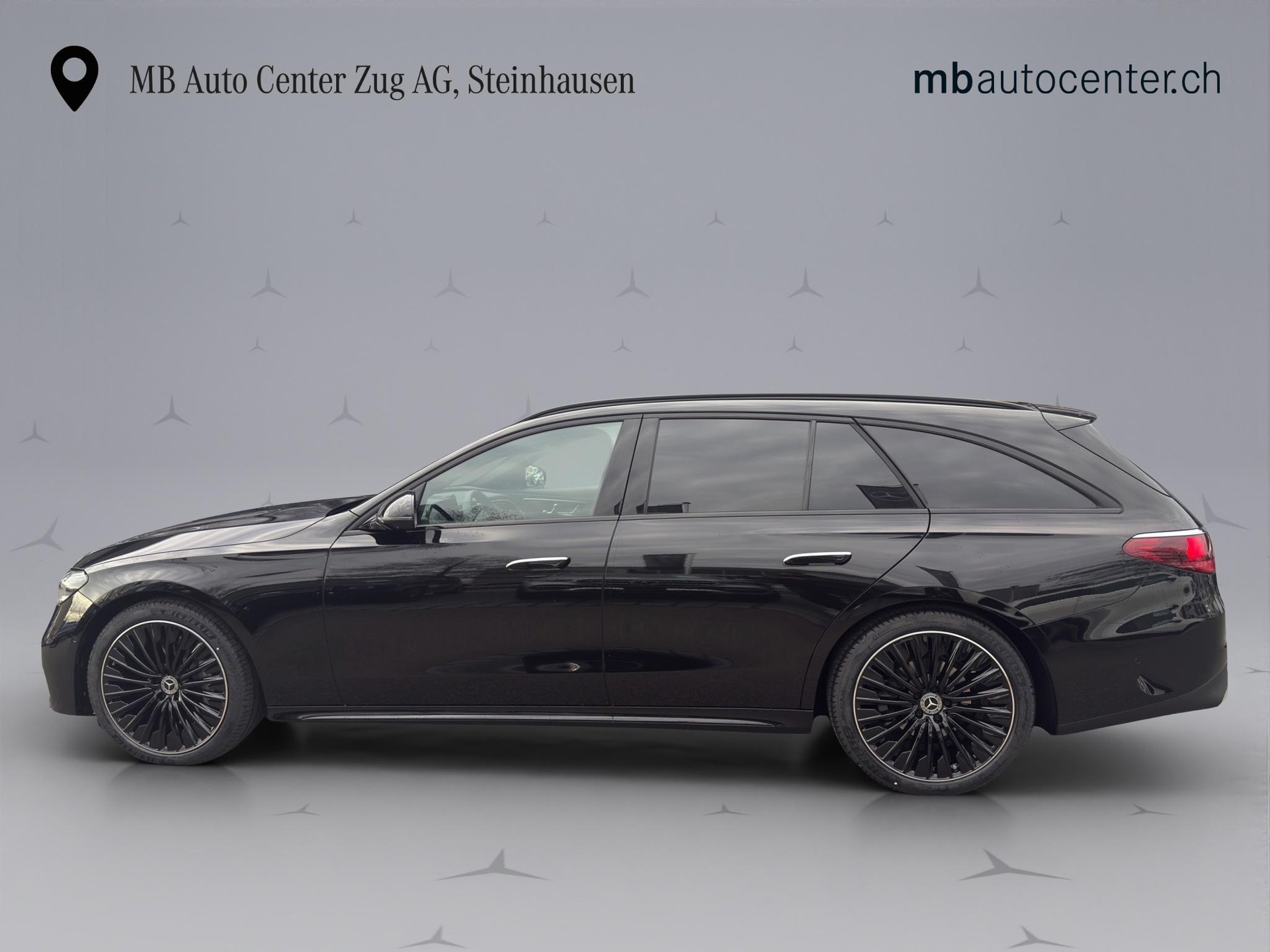 MERCEDES-BENZ E-Klasse S214 Kombi E 220 d AMG Line 4matic-showroom-element-1