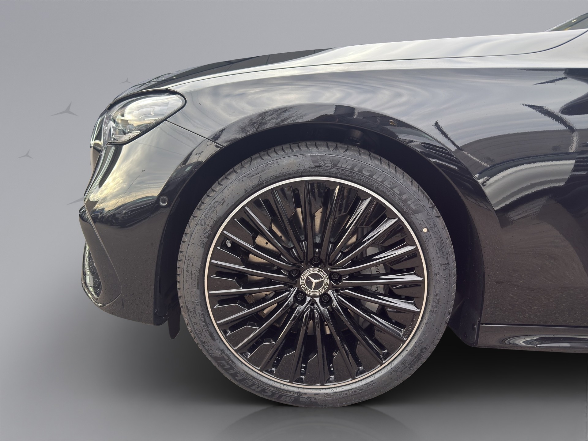 MERCEDES-BENZ E-Klasse S214 Kombi E 220 d AMG Line 4matic-image-20