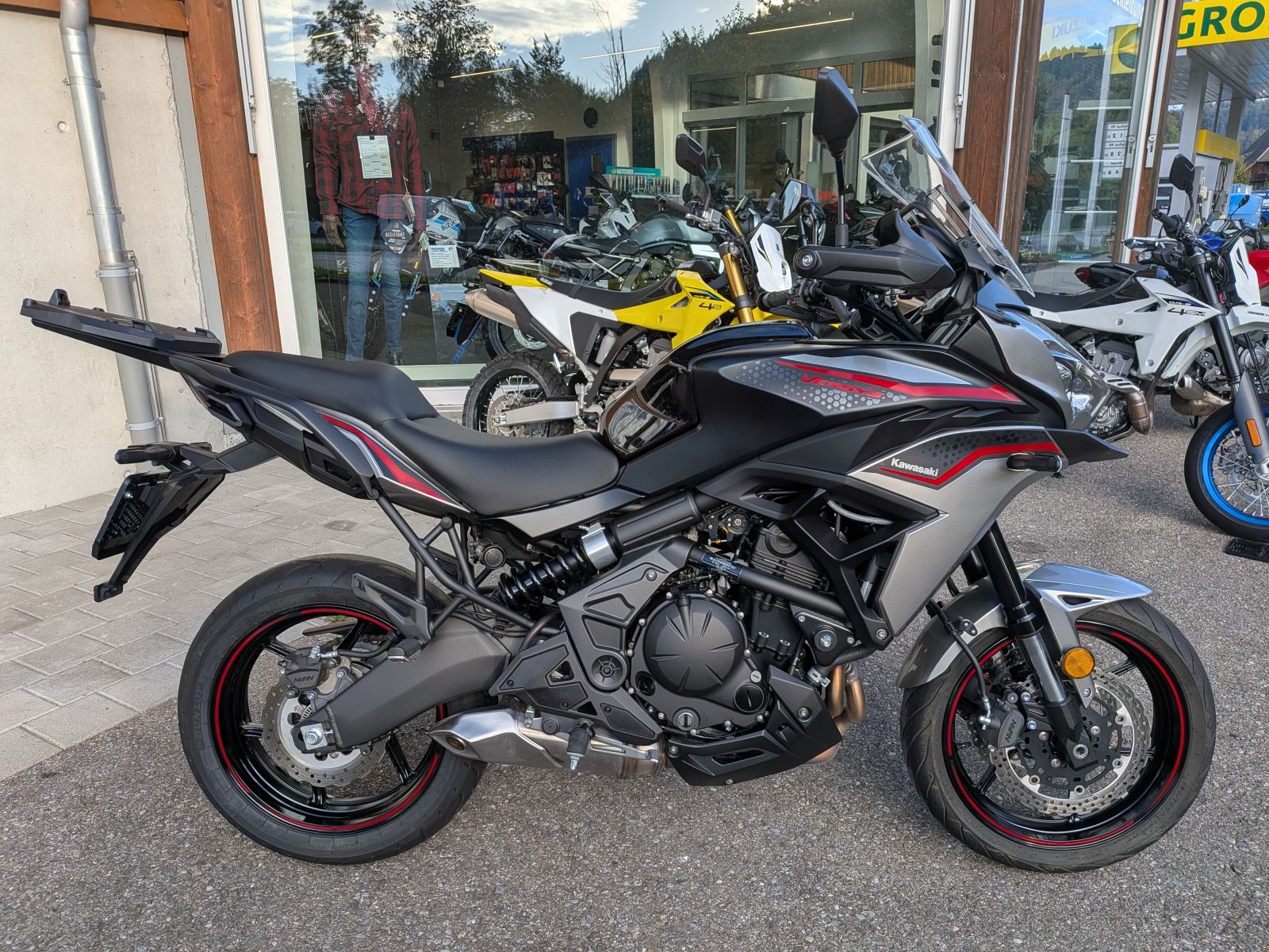 KAWASAKI Versys 650-image-6
