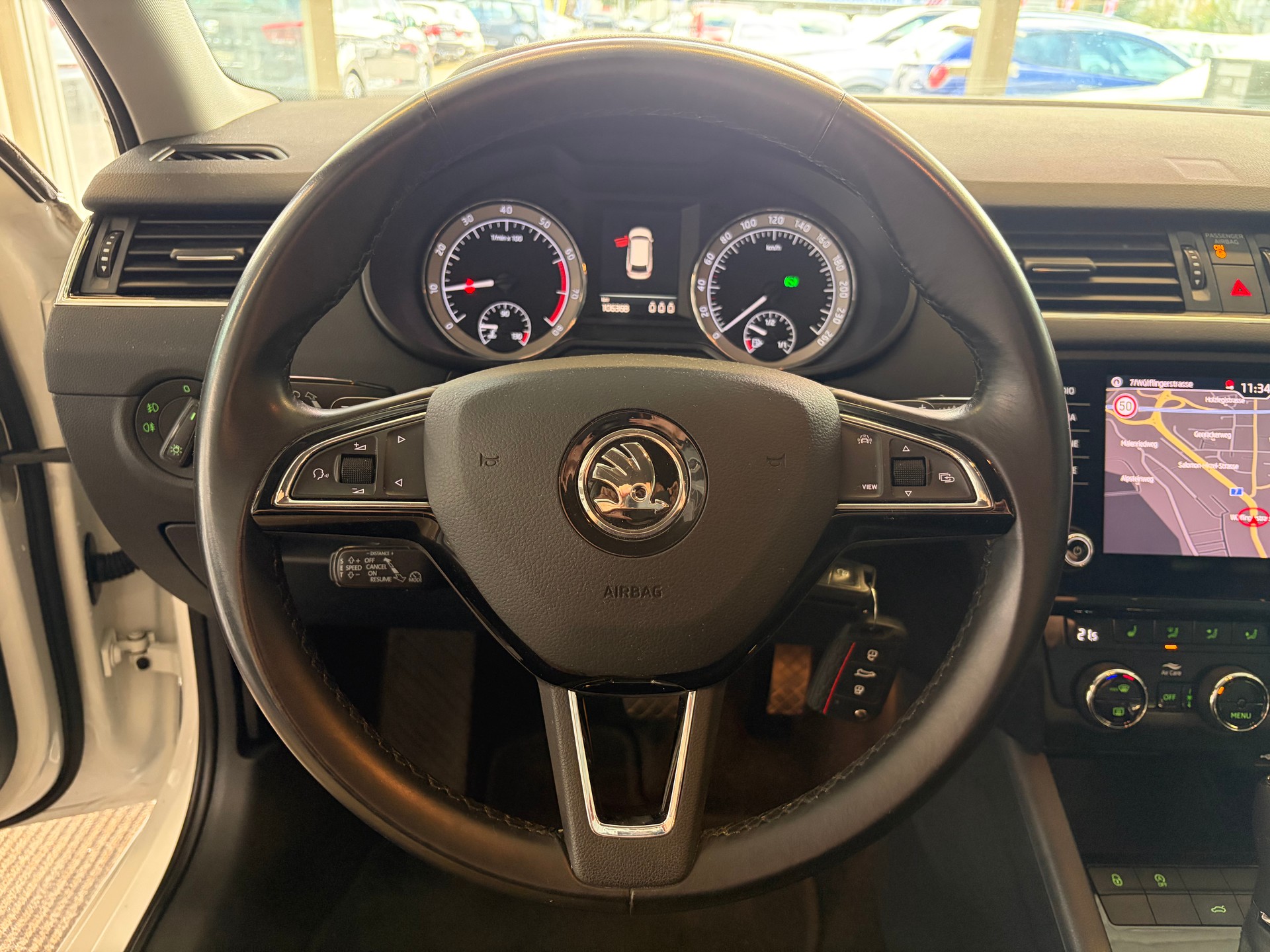 SKODA Octavia Combi 1.5 TSI Style DSG | Leichter Hagelschaden | SEHR GEPFLEGT | Windschutzscheibe Neu |-image-17