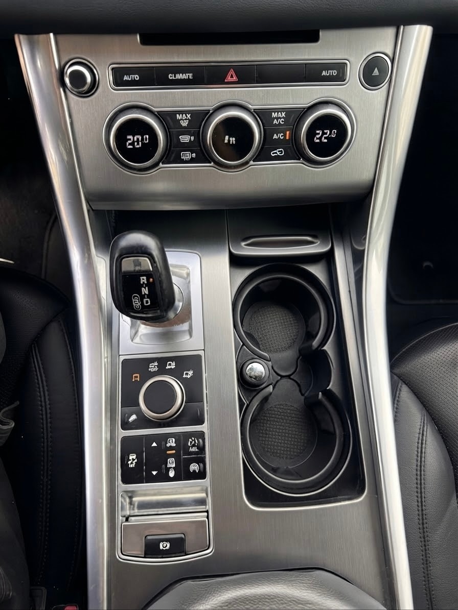 LAND ROVER Range Rover Sport 3.0 TDV6 SE Automatic *Garantie 20‘000km / 12 Monate* (Digital Tacho)-image-27