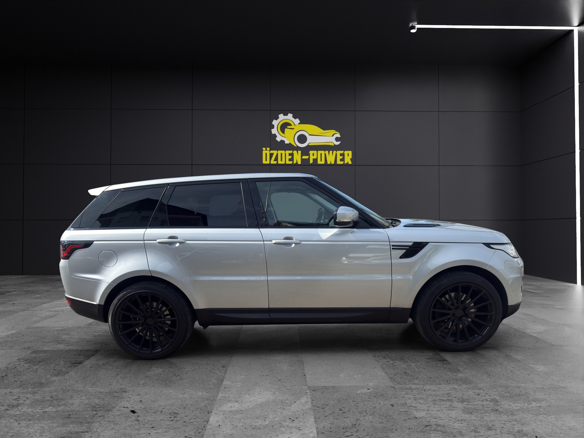 LAND ROVER Range Rover Sport 3.0 TDV6 SE Automatic *Garantie 20‘000km / 12 Monate* (Digital Tacho)-showroom-element-3