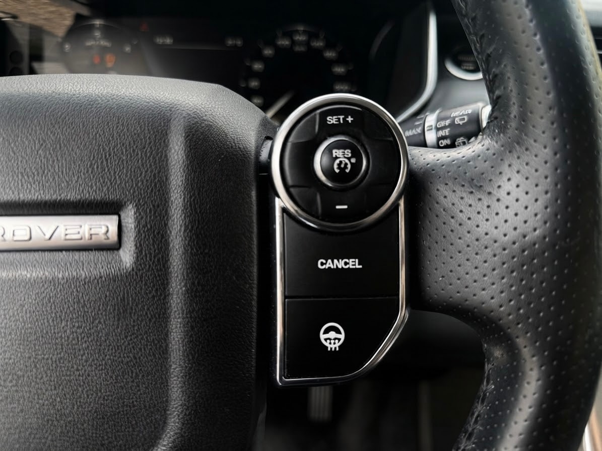 LAND ROVER Range Rover Sport 3.0 TDV6 SE Automatic *Garantie 20‘000km / 12 Monate* (Digital Tacho)-image-17