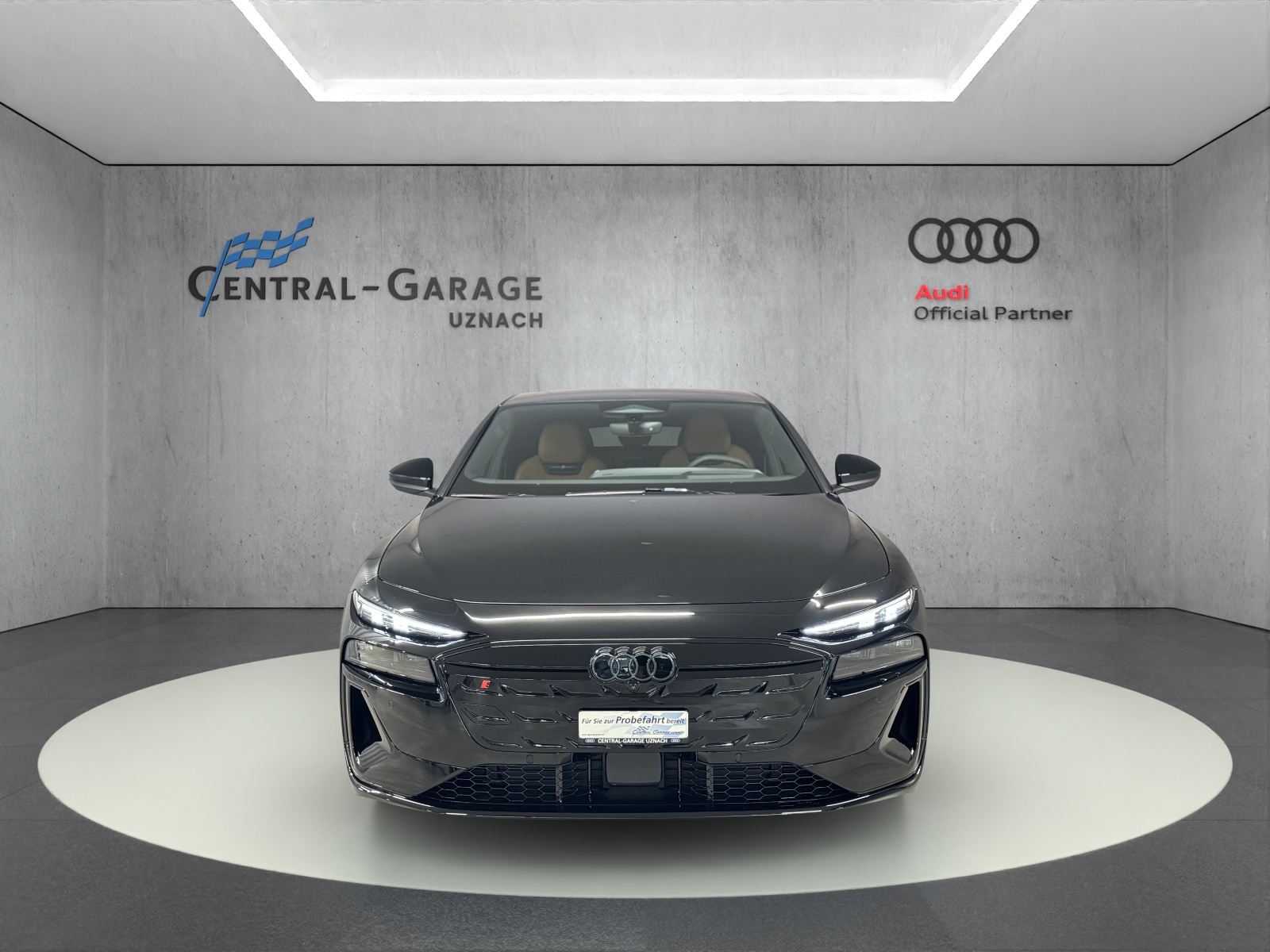 AUDI S6 Sportback e-tron quattro-showroom-element-1