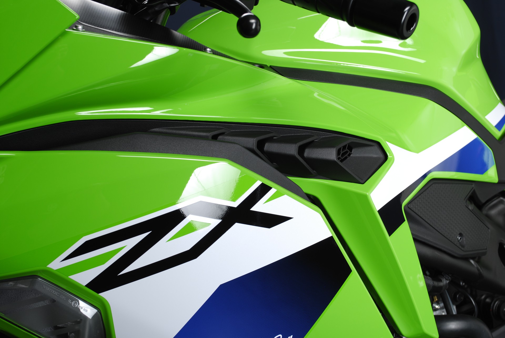 KAWASAKI Ninja ZX-4RR (57kW) MY26-image-11