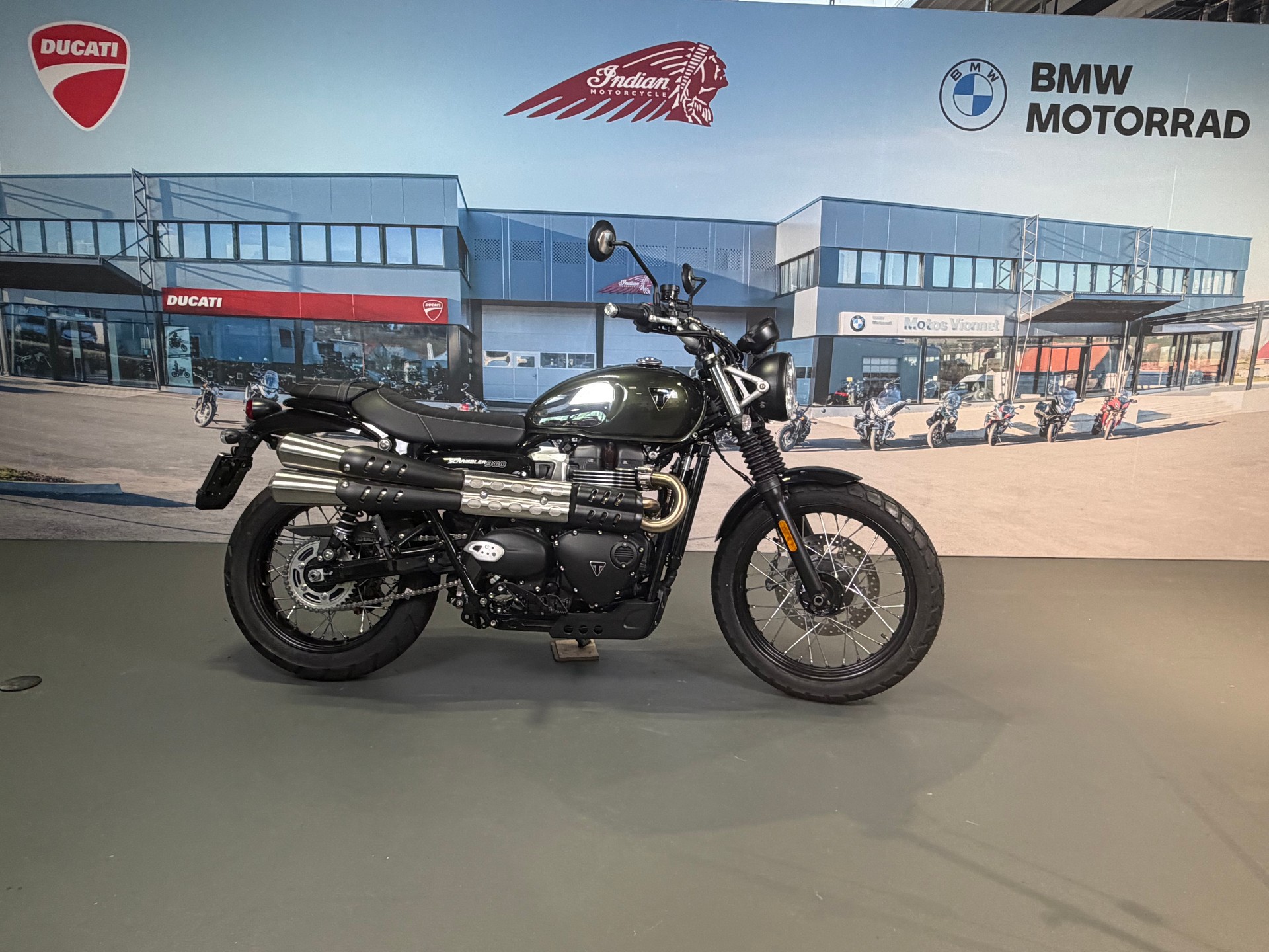 TRIUMPH Street Scrambler 900 Special Edition-image-5