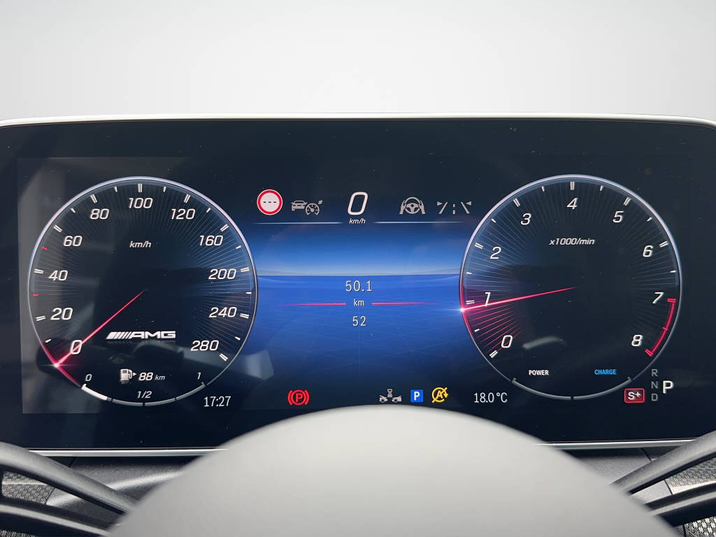 MERCEDES-BENZ C 43 AMG 4matic Kombi-image-12