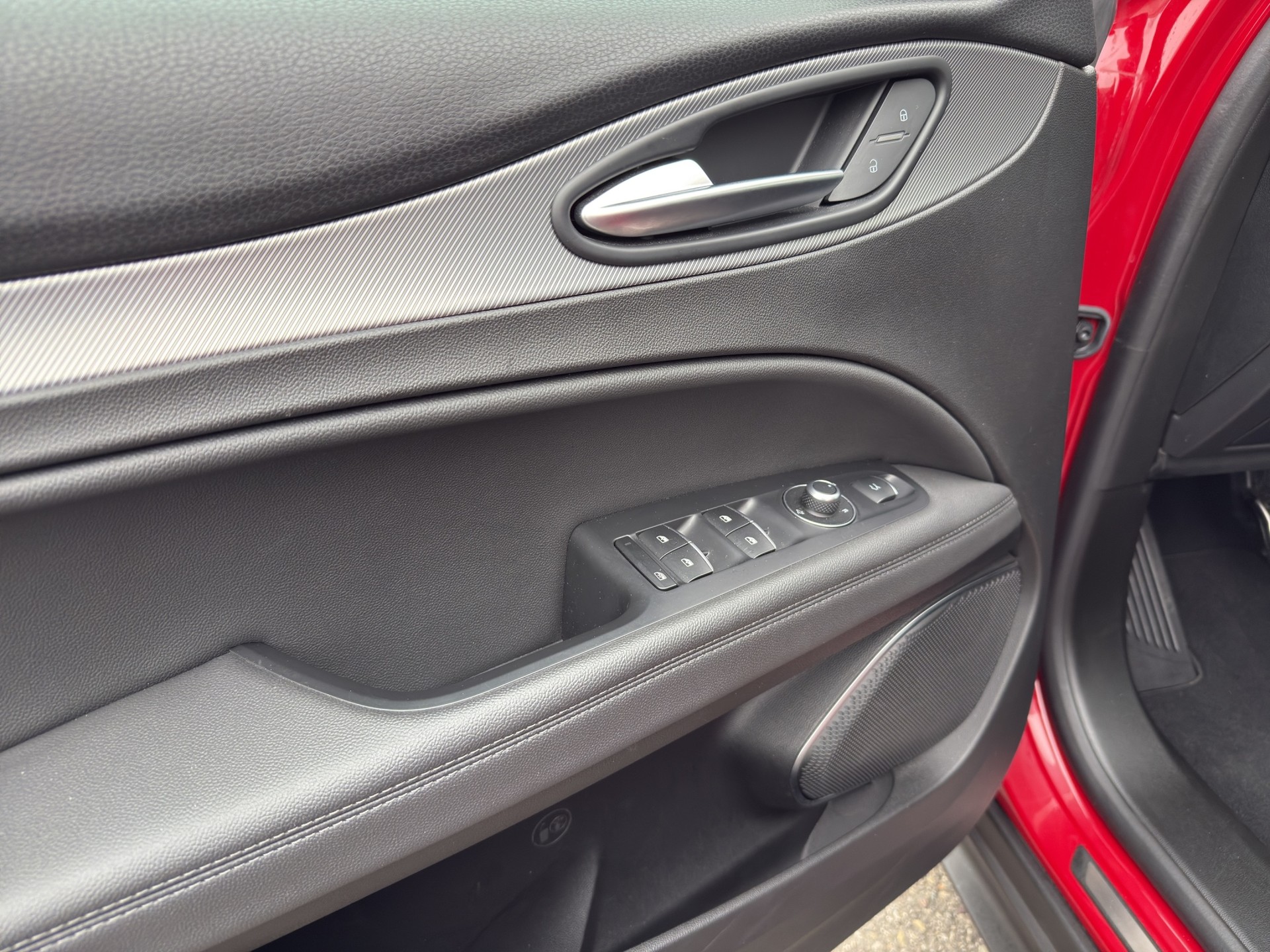 ALFA ROMEO Stelvio 2.0 Sprint Q4-image-8