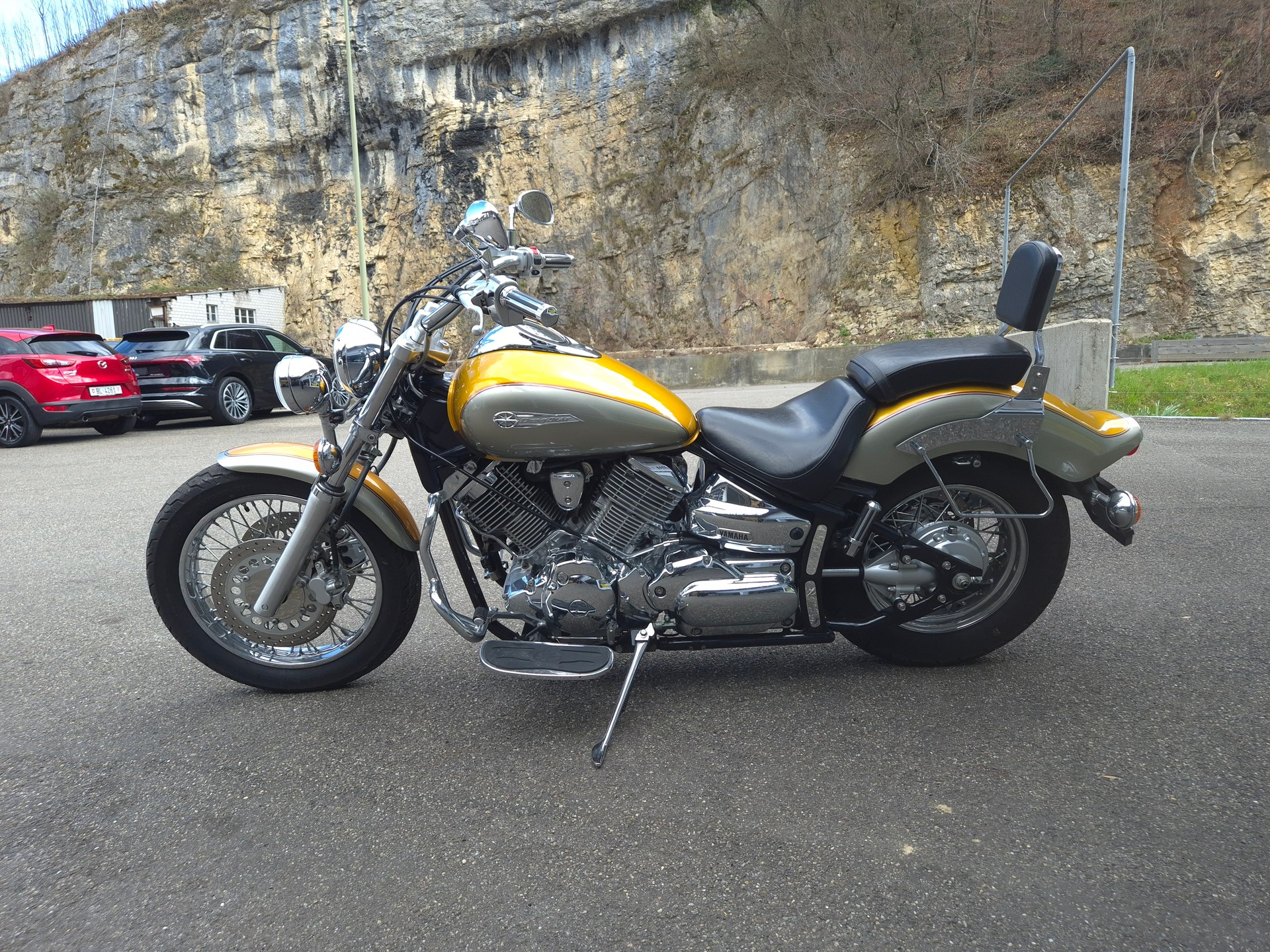 YAMAHA XVS 1100 Drag Star-image-6