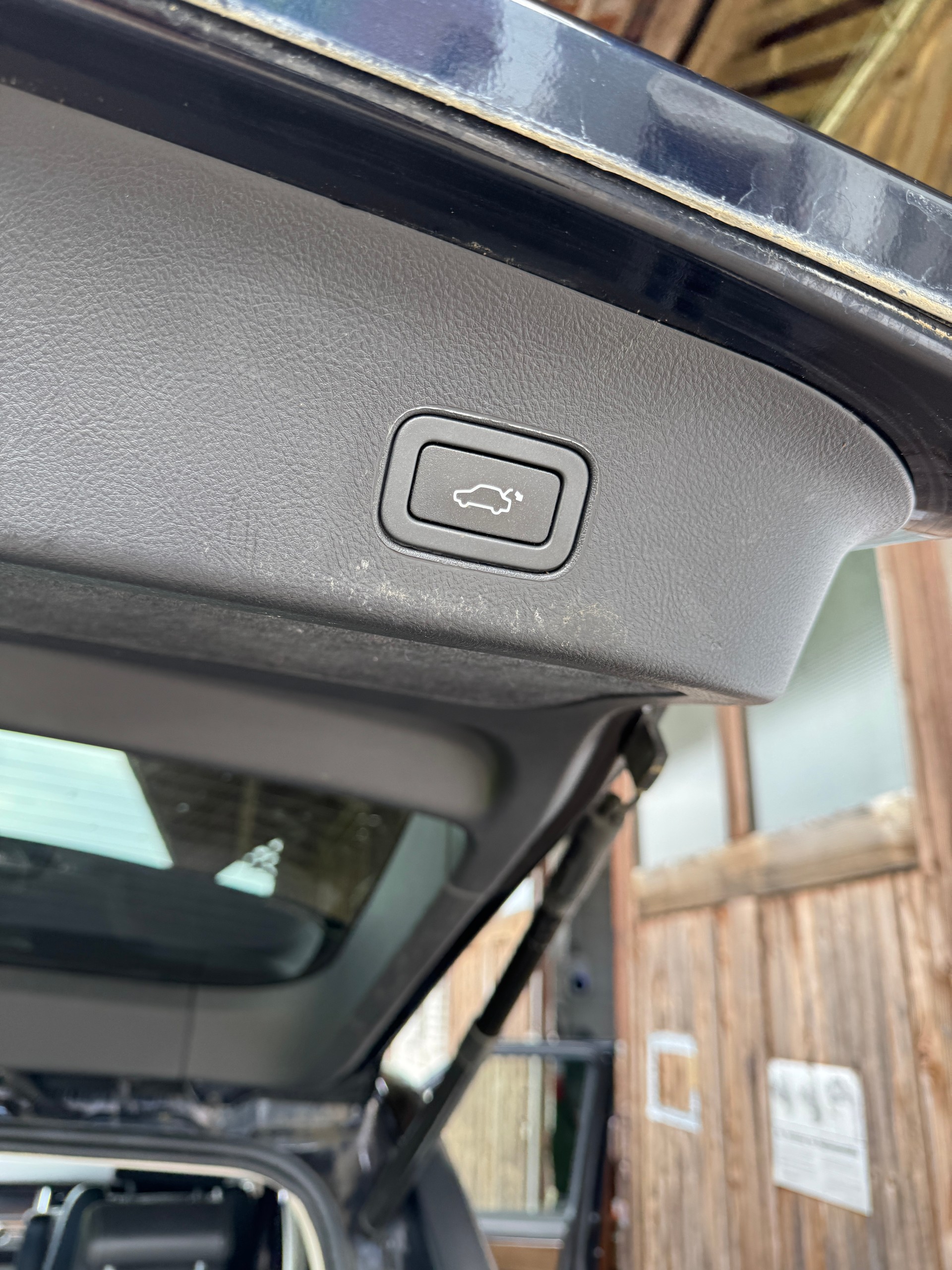 LAND ROVER Range Rover Sport 3.0 TDV6 HSE Automatic-image-19
