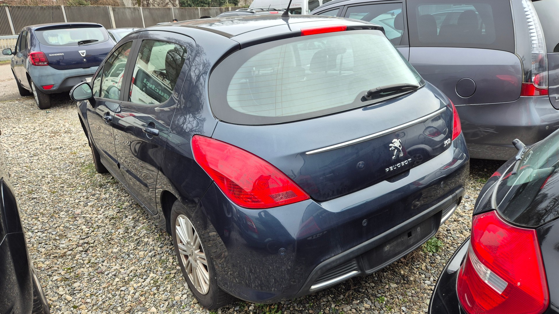 PEUGEOT 308 1.6 16V Turbo Allure Automatic-image-5