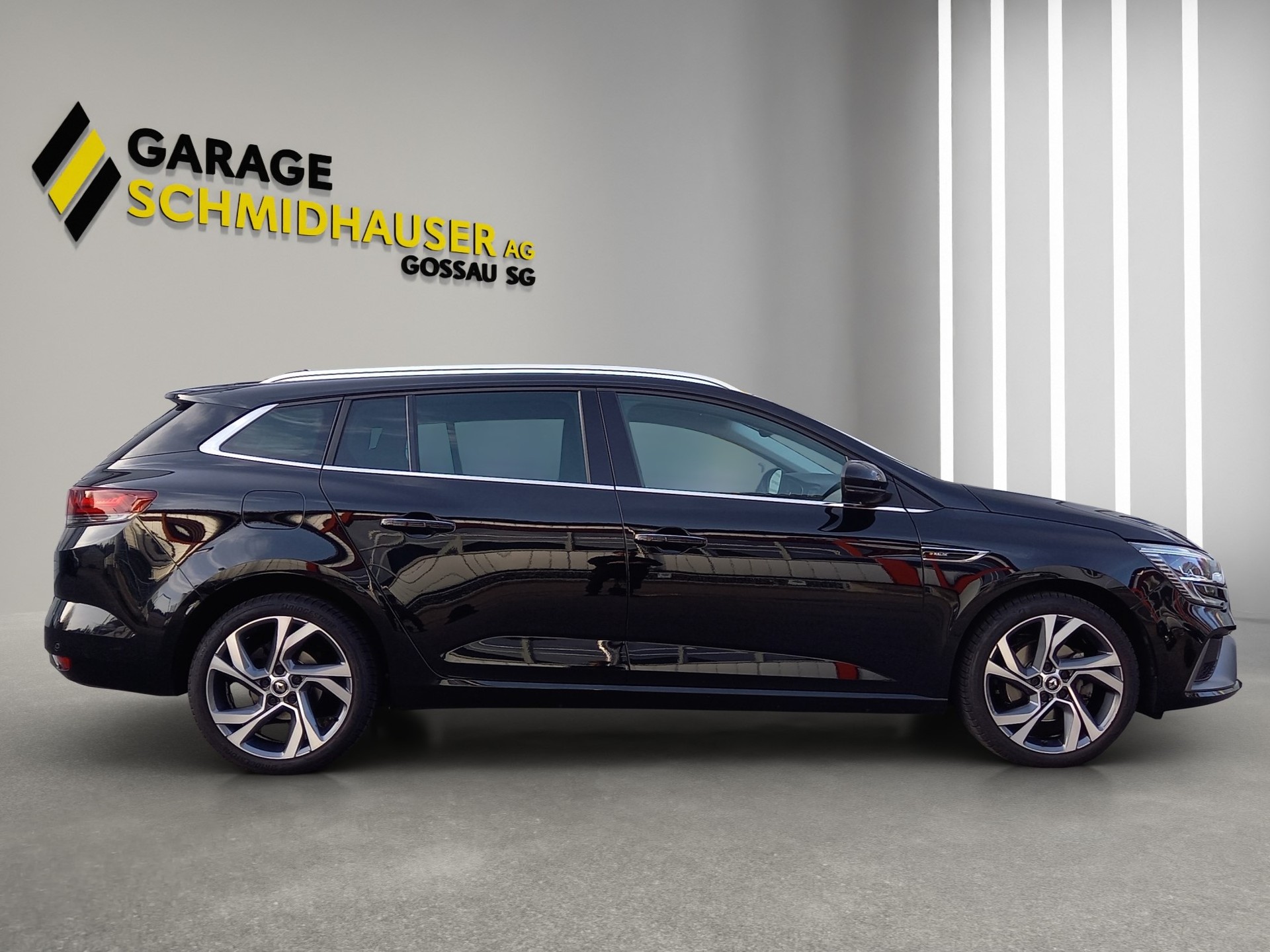 RENAULT Mégane Grandtour 1.3 TCe 160 R.S. Line EDC-image-3