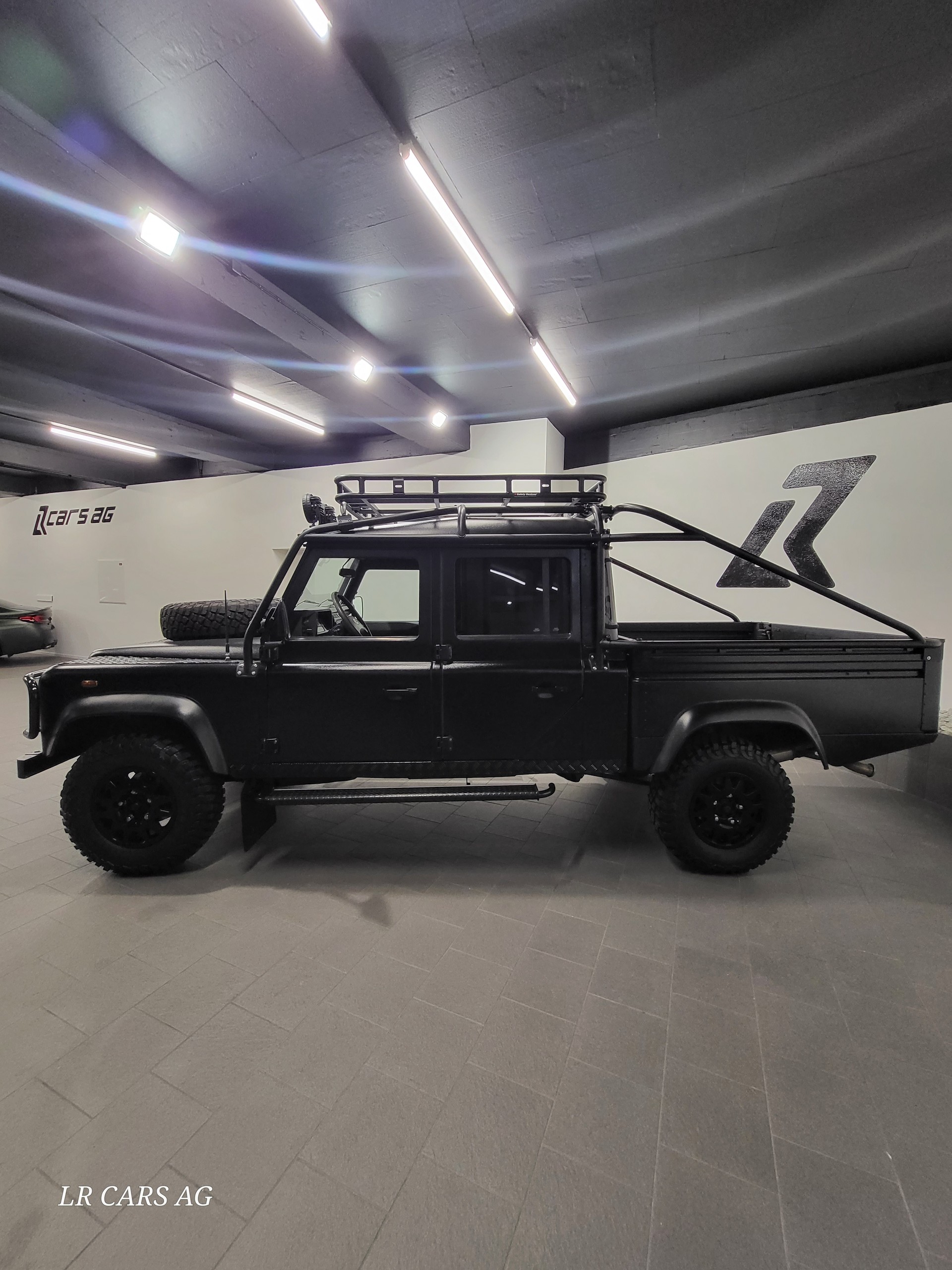 LAND ROVER 130 TD5-image-3