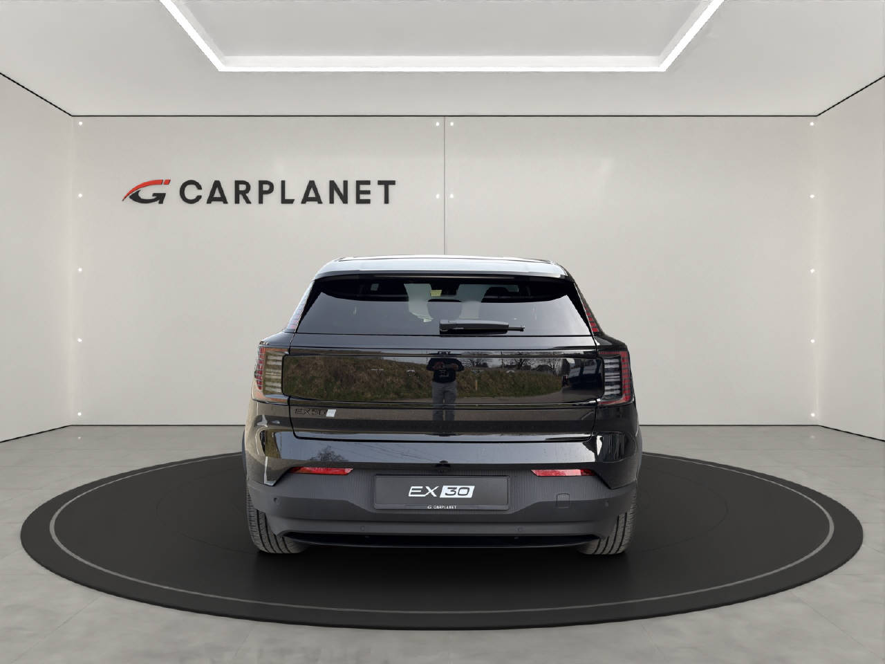 VOLVO EX30 E60 Plus BLACK EDITION-image-5