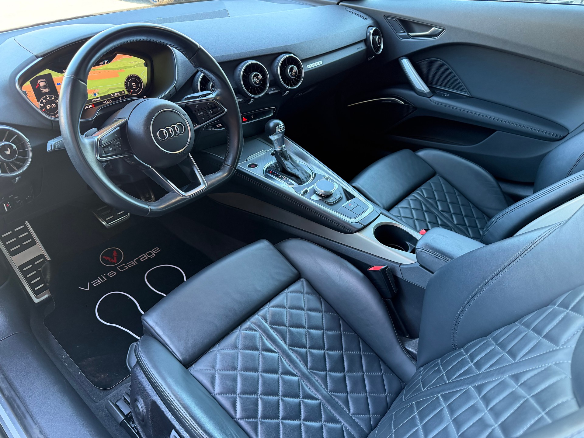 AUDI TT Coupé 2.0 TFSI quattro S-tronic-image-7