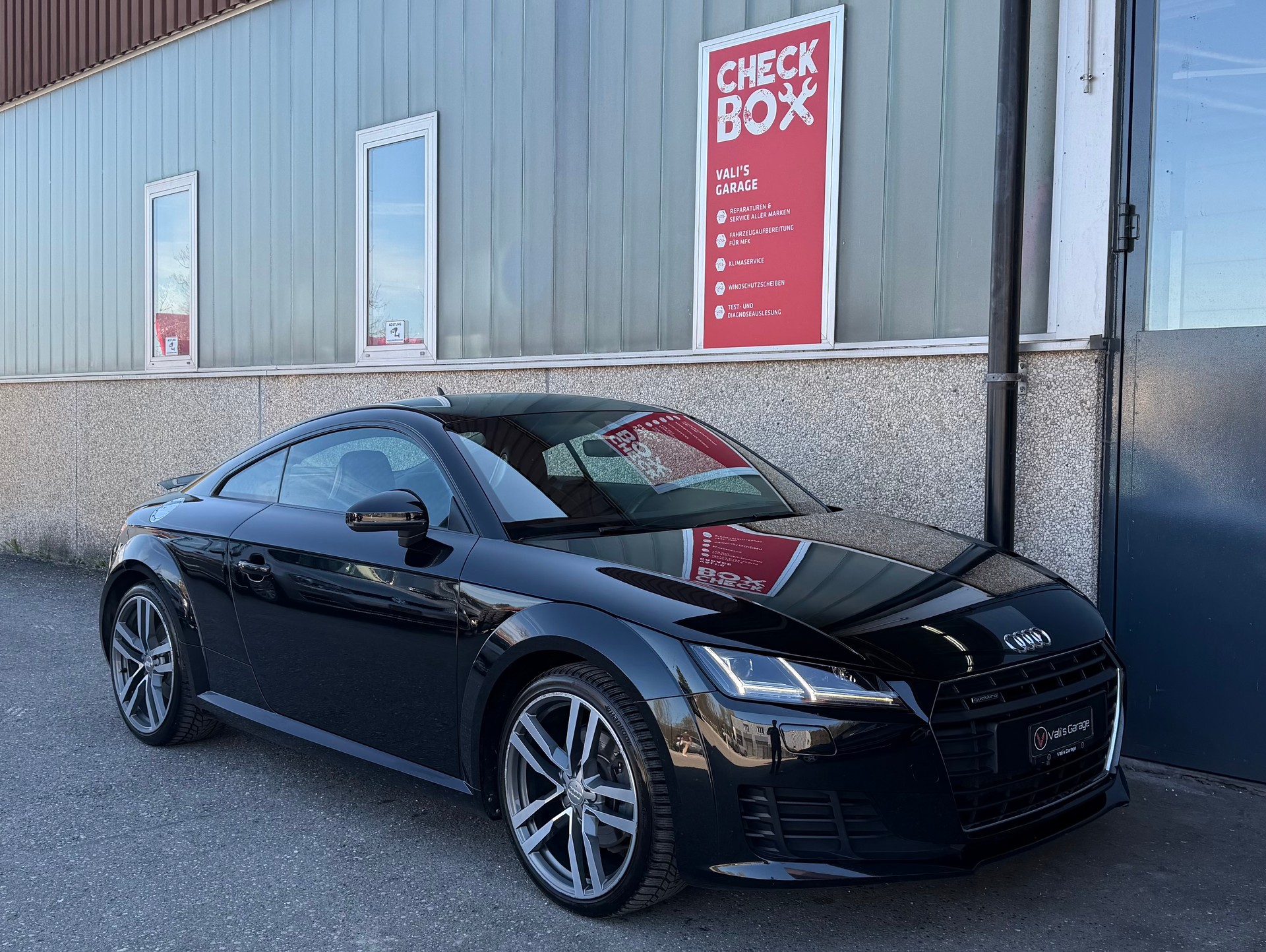 AUDI TT Coupé 2.0 TFSI quattro S-tronic-image-3