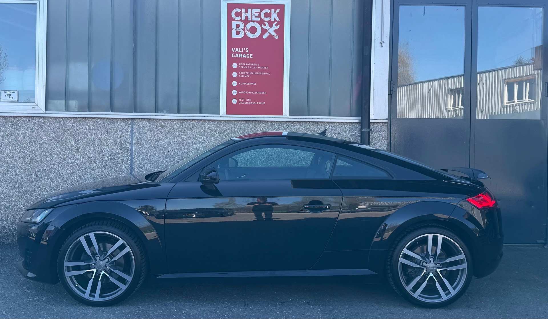 AUDI TT Coupé 2.0 TFSI quattro S-tronic-image-1