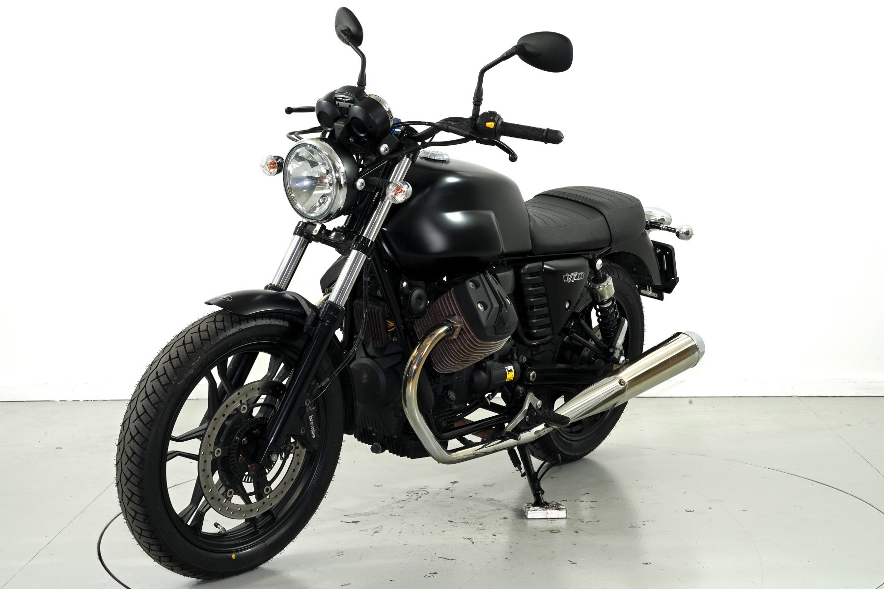 MOTO GUZZI V7 Stone ABS-image-2